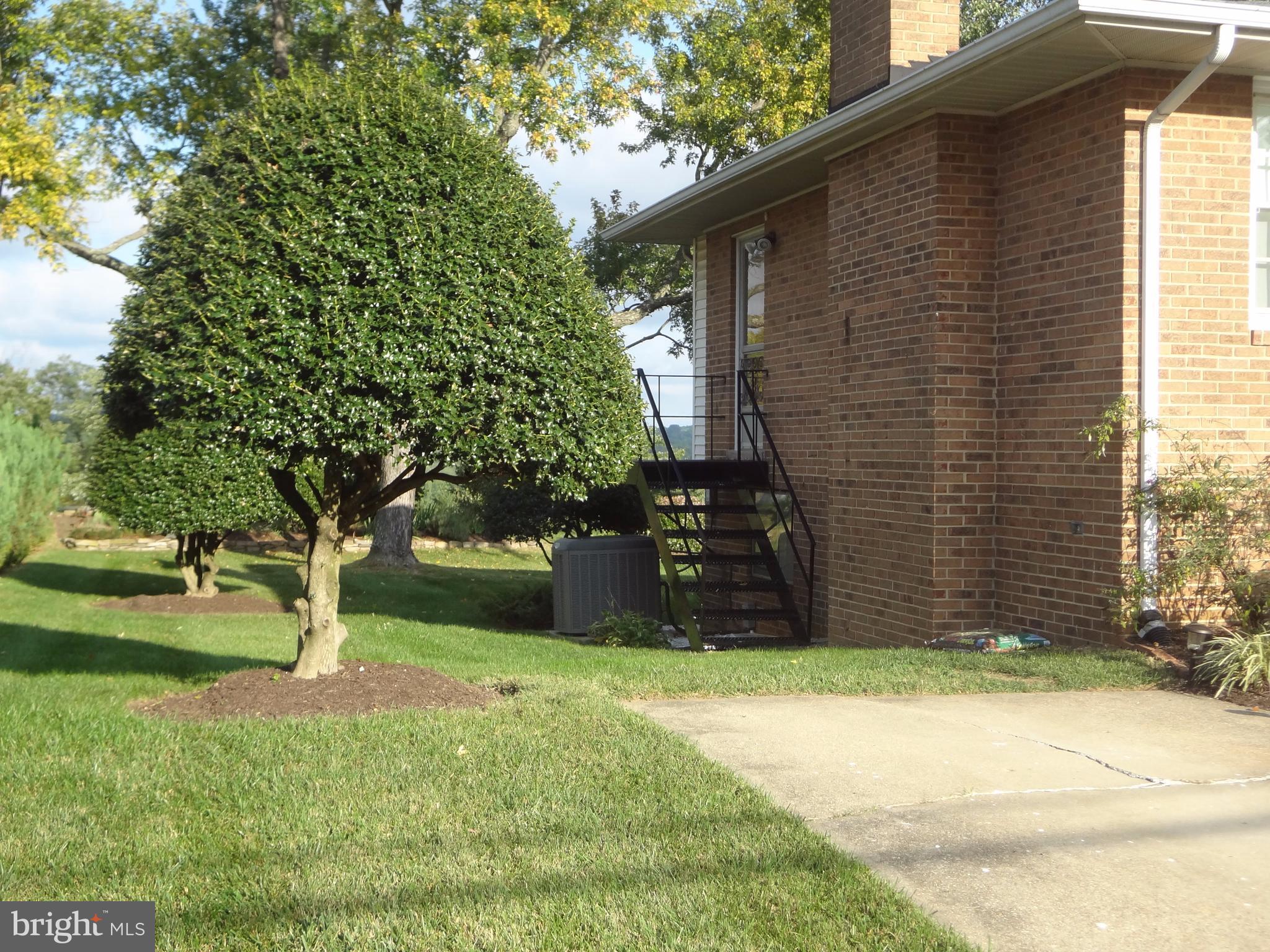 TOR-BRYAN ESTATES - Residential