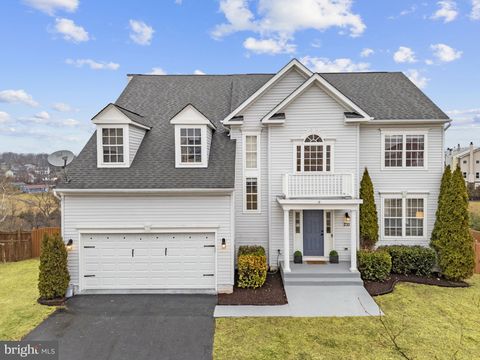 Homes For Sale - 235 Rebecca Drive<br/> Frederick County, WINCHESTER, VA 22602