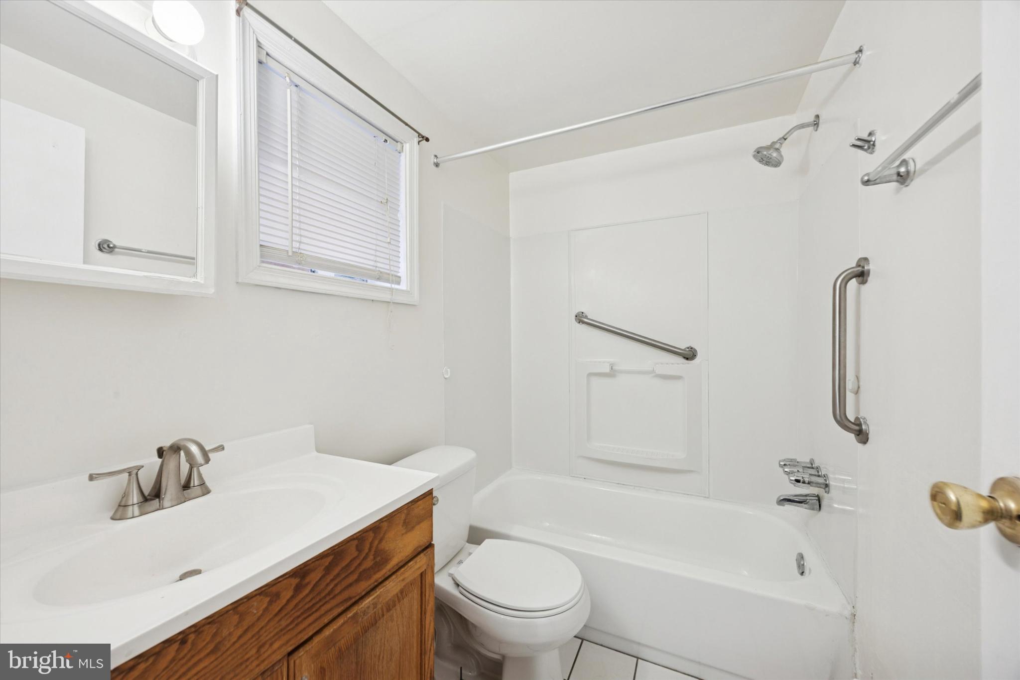 CONTEMPORARY VLG - Residential