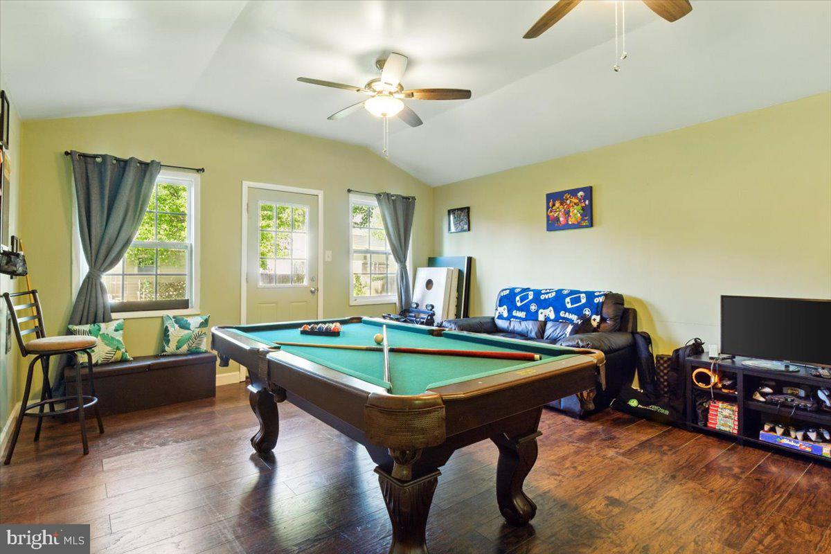 DALE CITY - Residential Lease