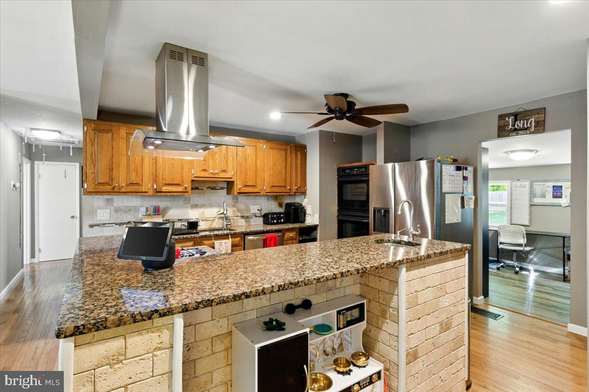 DALE CITY - Residential Lease