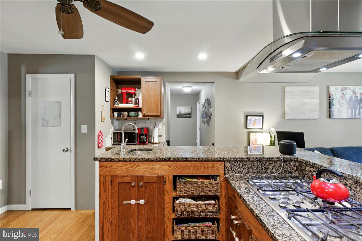 DALE CITY - Residential Lease