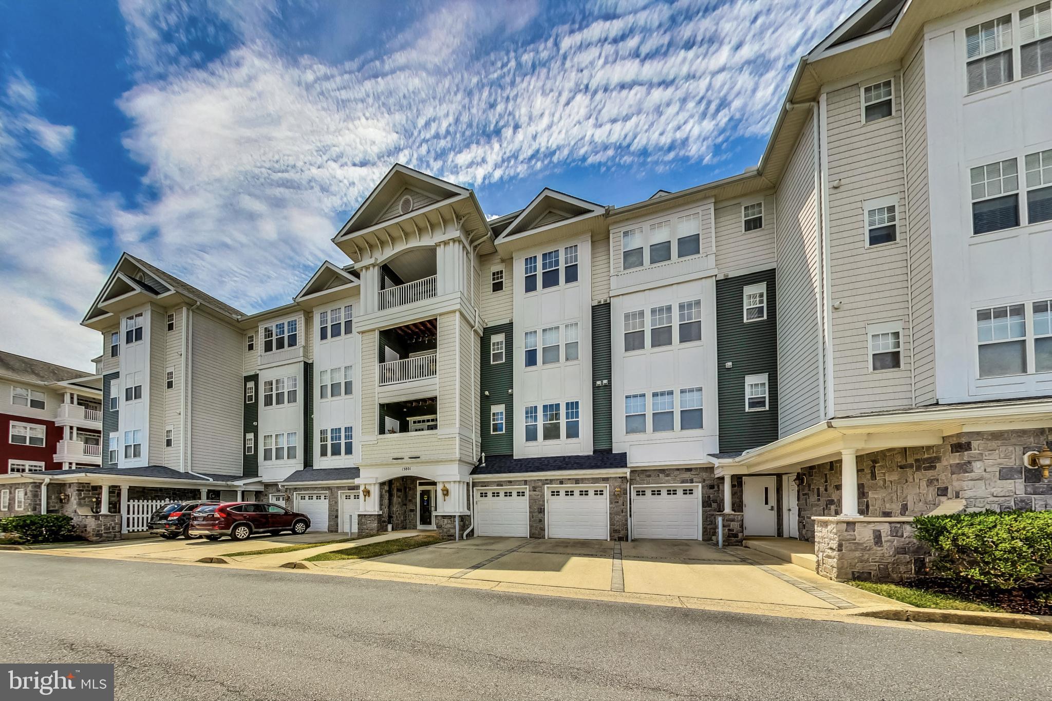 13801 BELLE CHASSE BOULEVARD 212