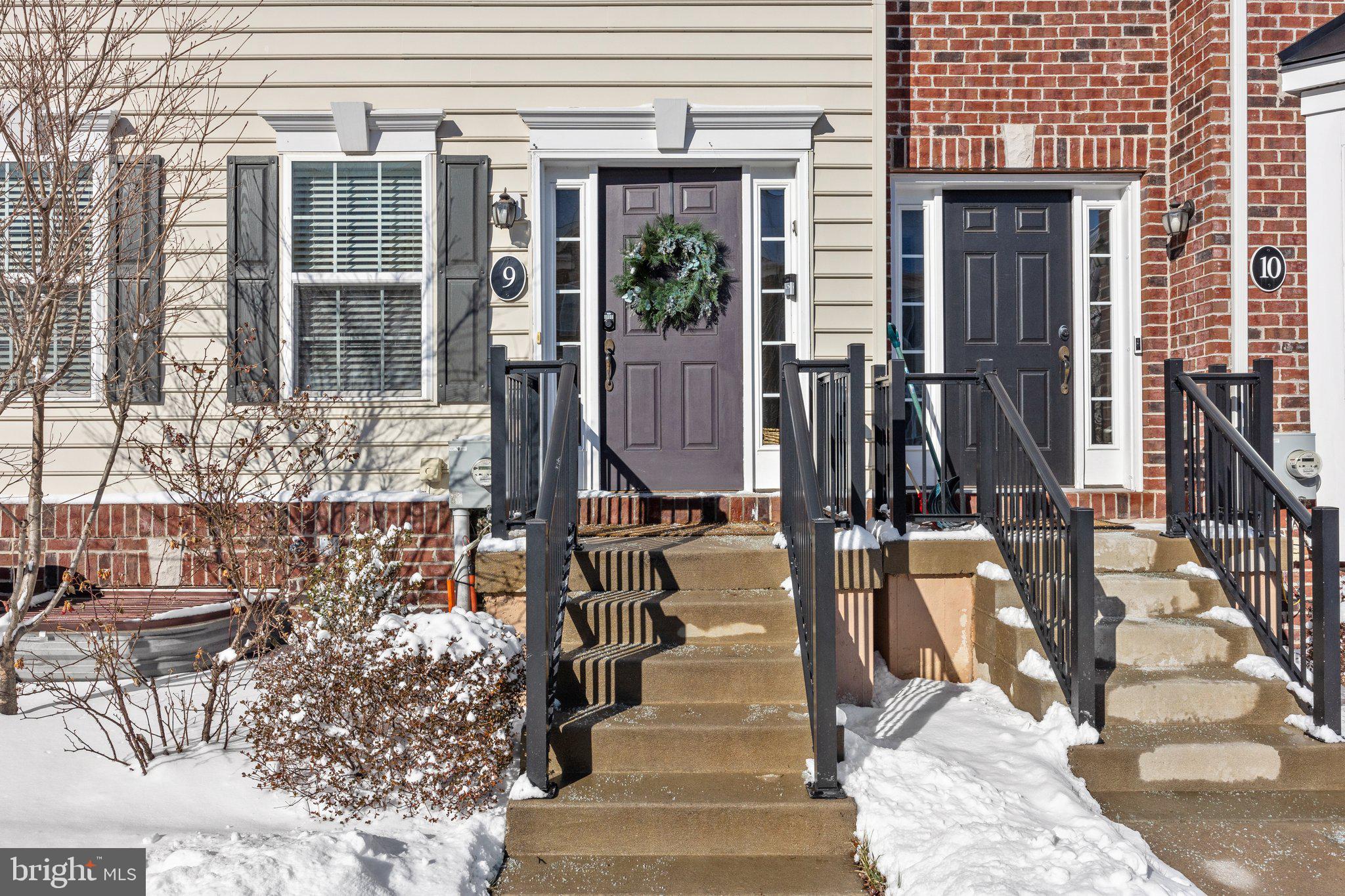CARRIAGE HILL - Residential