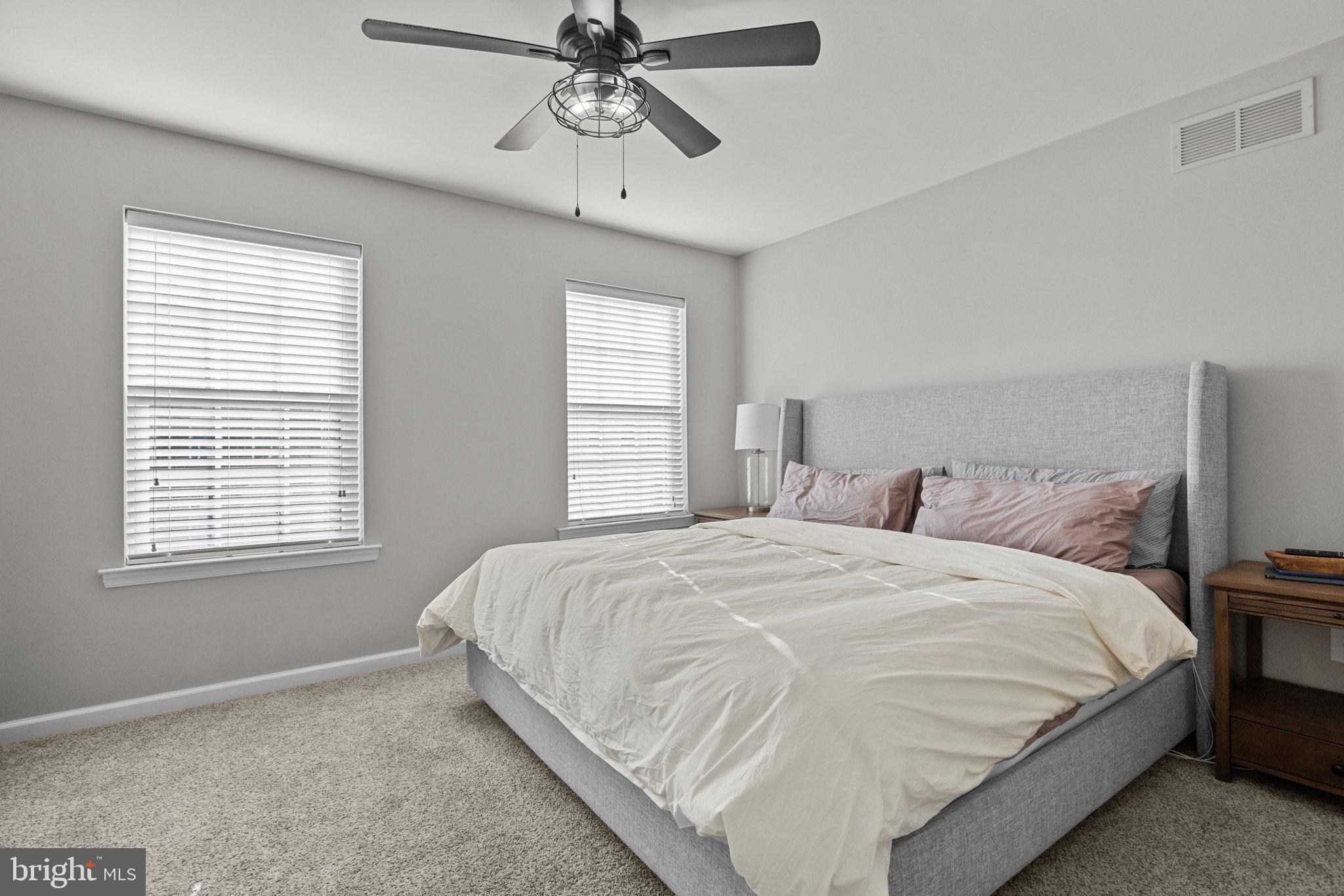 CARRIAGE HILL - Residential