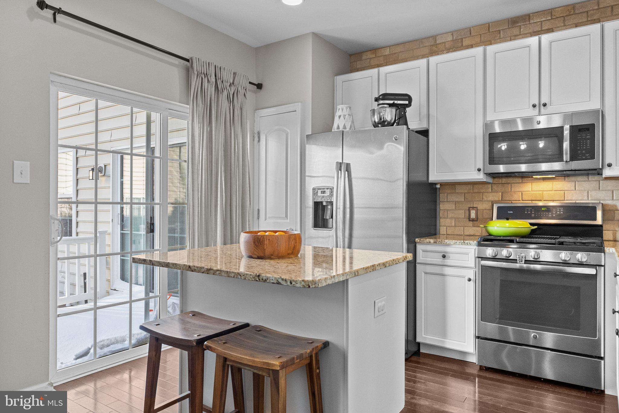 CARRIAGE HILL - Residential