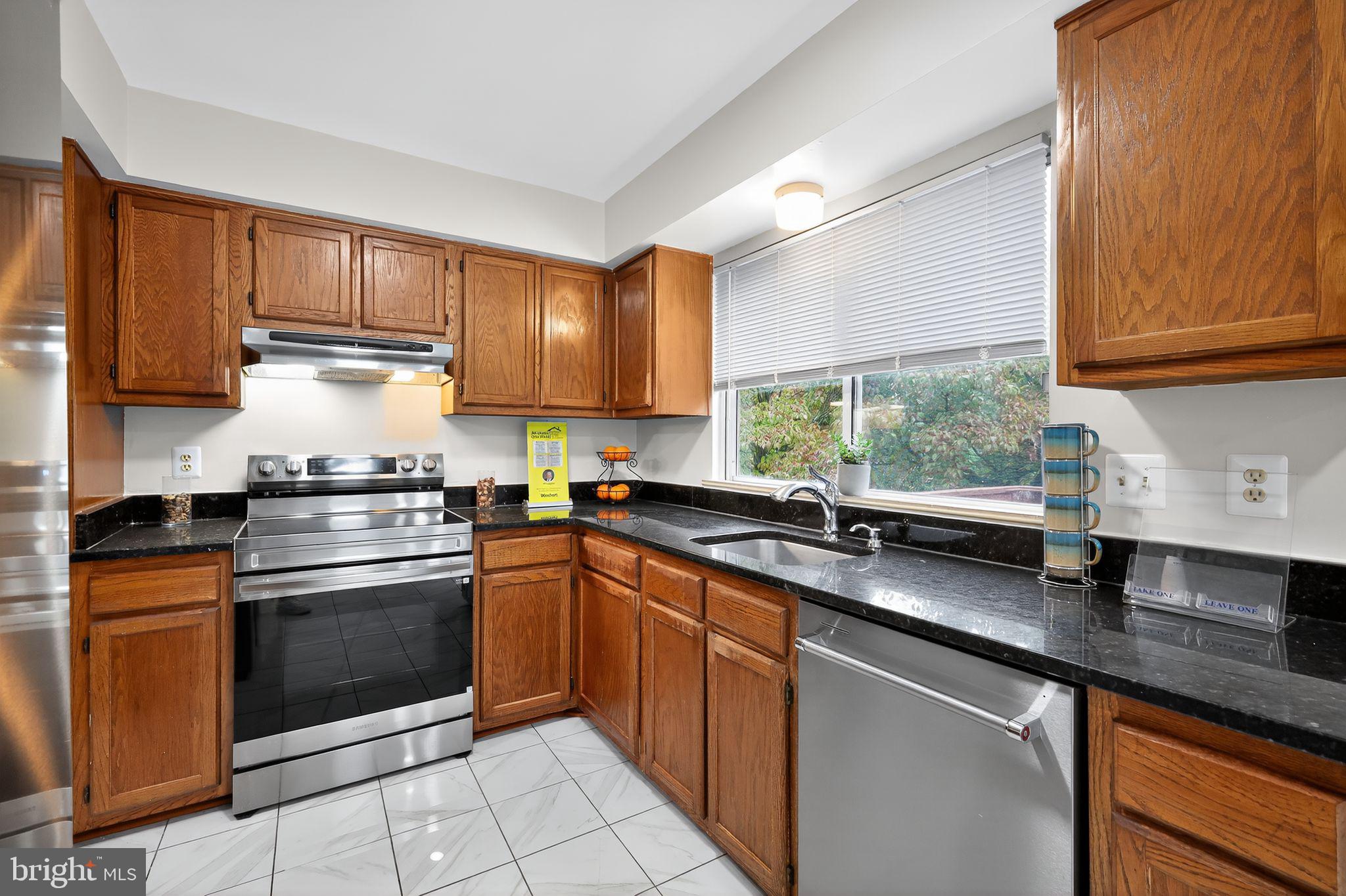 MILL CREEK SOUTH - Residential