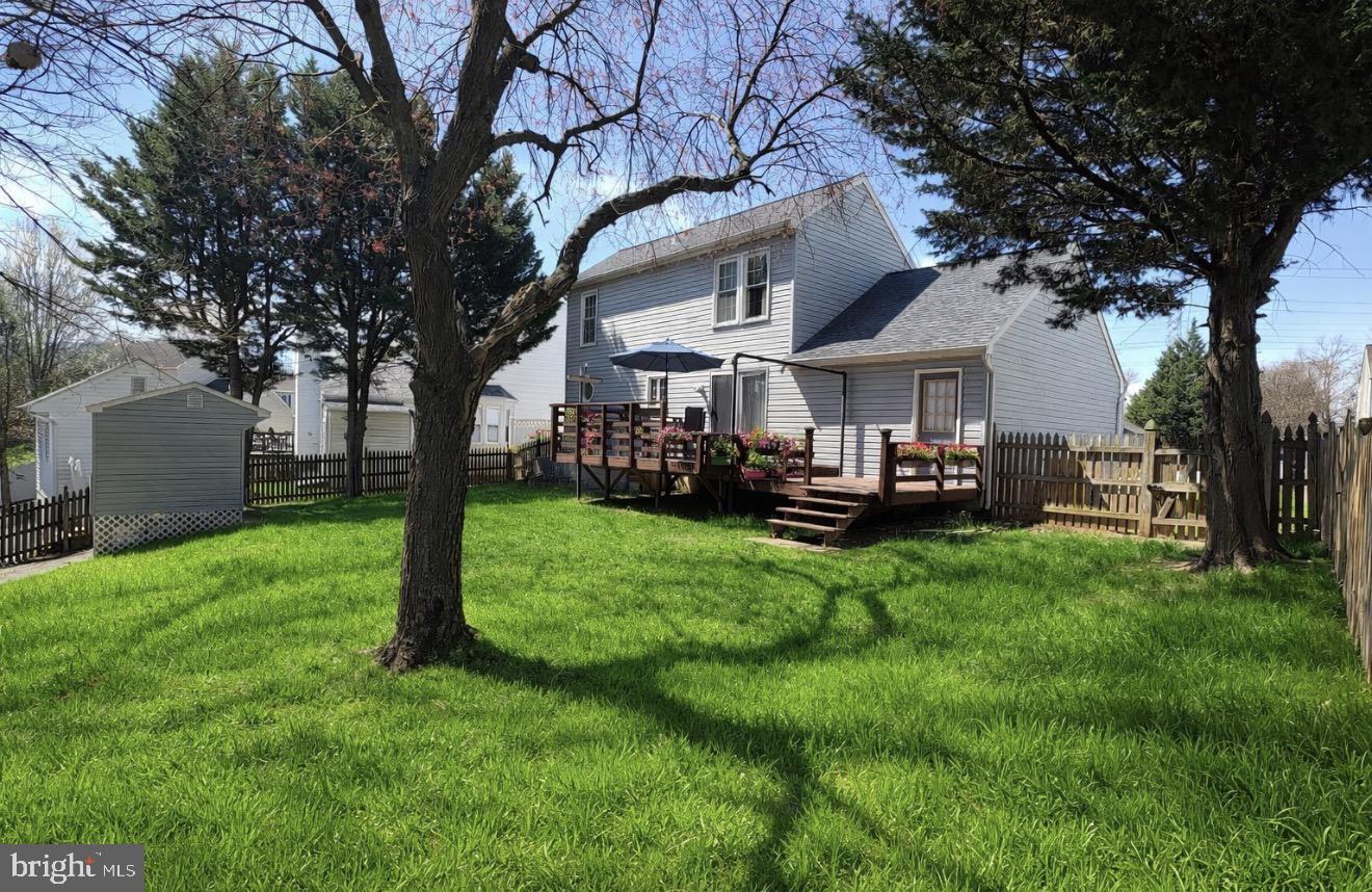 SUNNYFIELD ESTATES - Residential