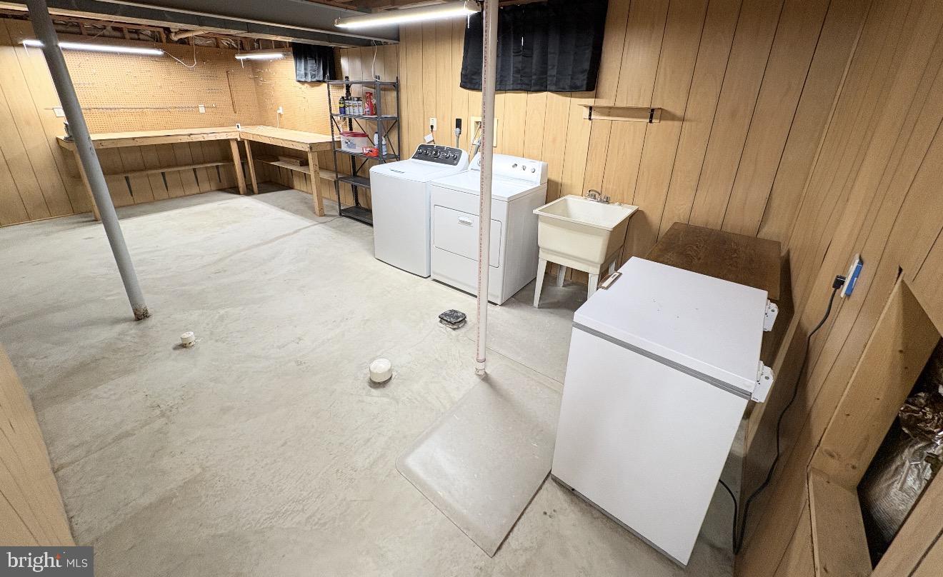 SUNNYFIELD ESTATES - Residential