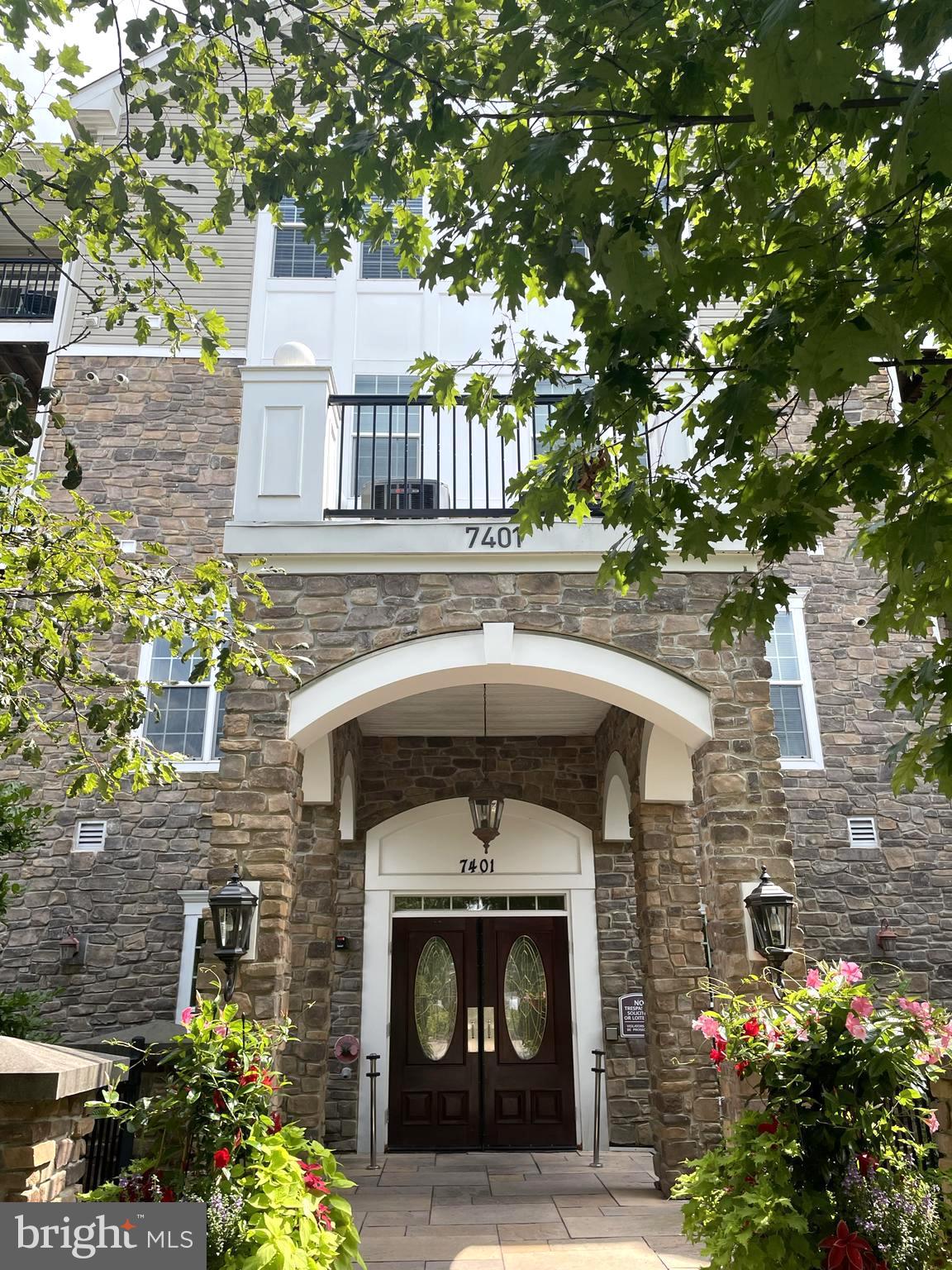 HIGHLANDS AT QUARRY LAKE - Residential Lease