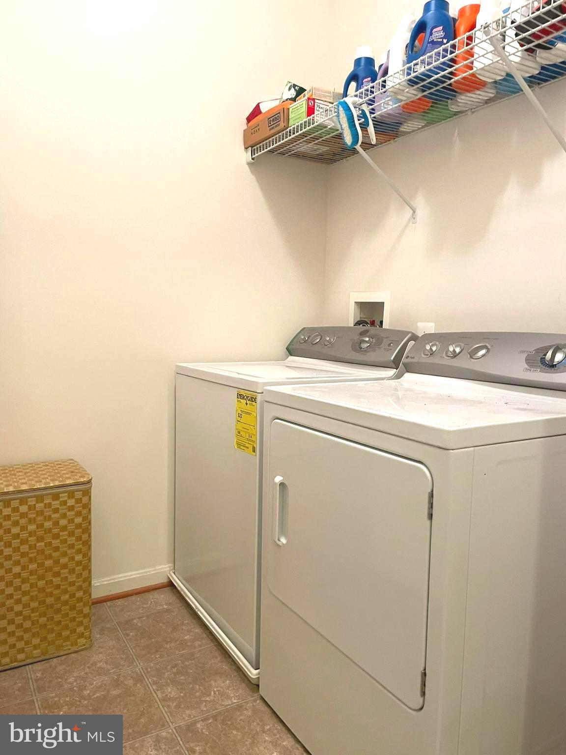 HIGHLANDS AT QUARRY LAKE - Residential Lease