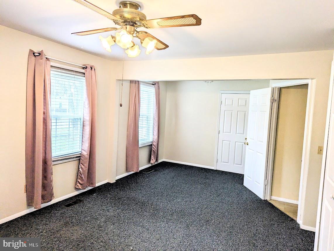 ST CHARLES - CARRINGTON - Residential