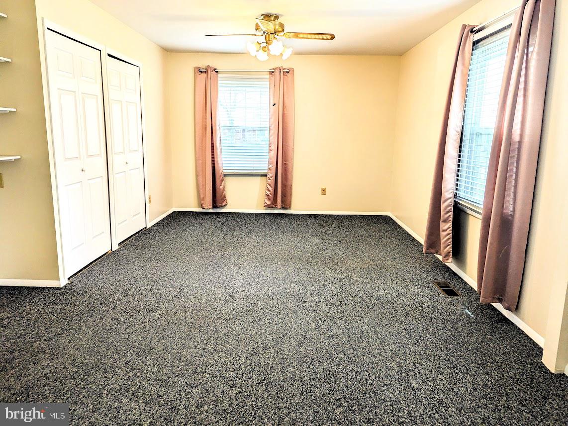 ST CHARLES - CARRINGTON - Residential