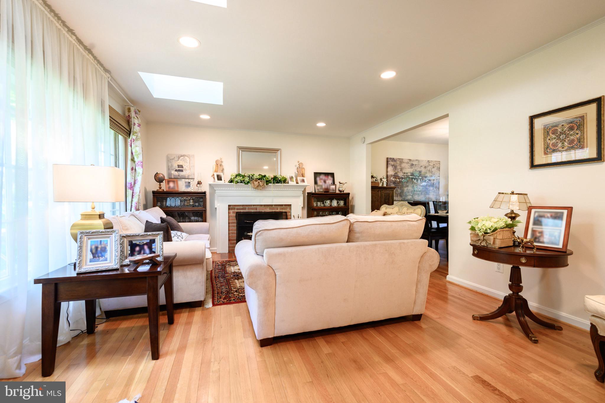 11708 MAGRUDER LANE