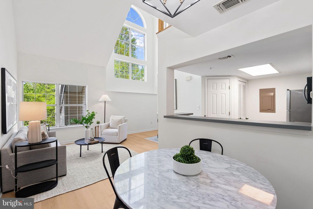 Photo of 921 Hillside Lake Ter #308, GAITHERSBURG, MD 20878 (MLS # MDMC2228788)