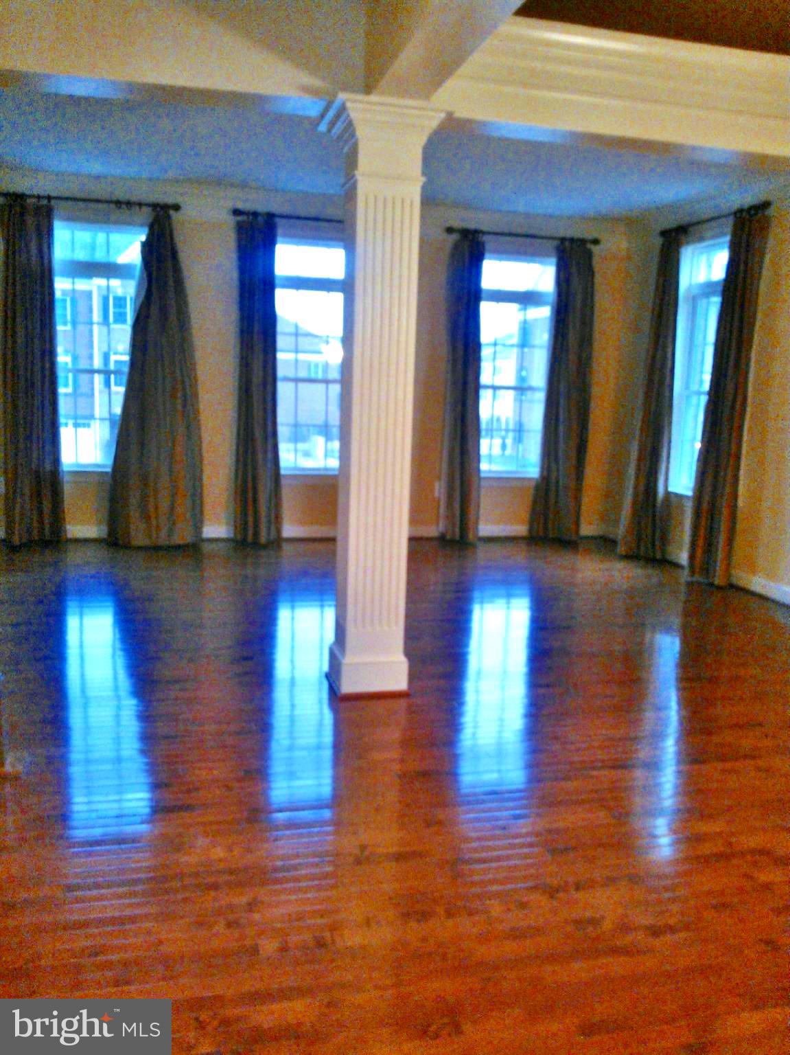 FAIRWOOD-PHASE 2-PLAT 10 - Residential Lease