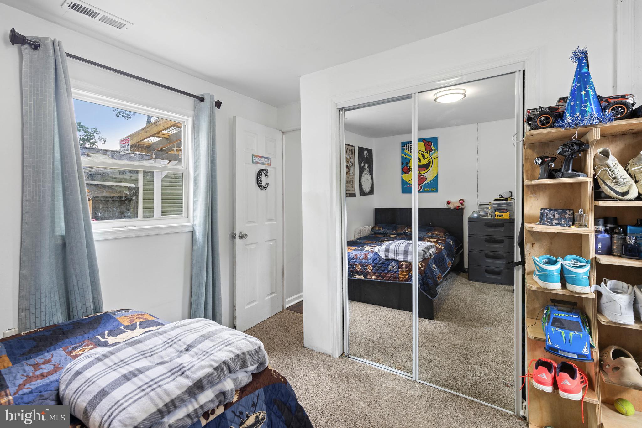 BOWLEYS QUARTERS - Residential