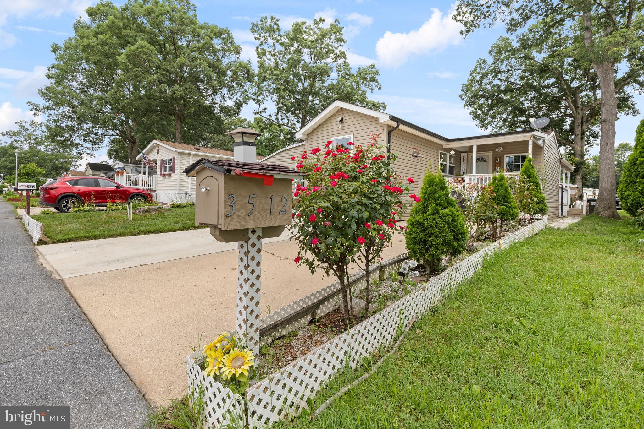 BOWLEYS QUARTERS - Residential