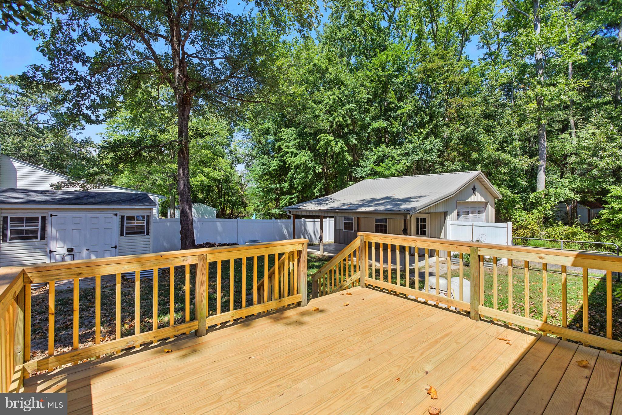 RAGGED POINT - Residential