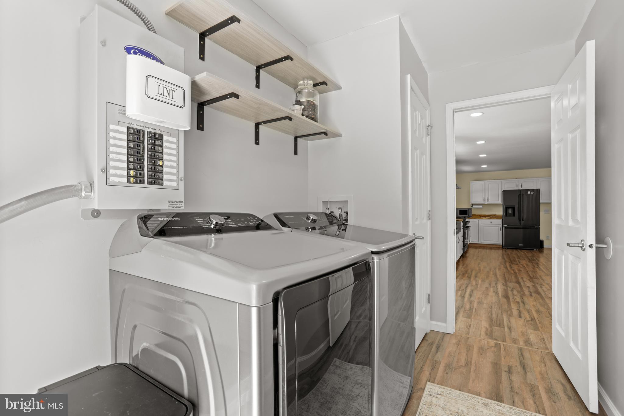 RAGGED POINT - Residential