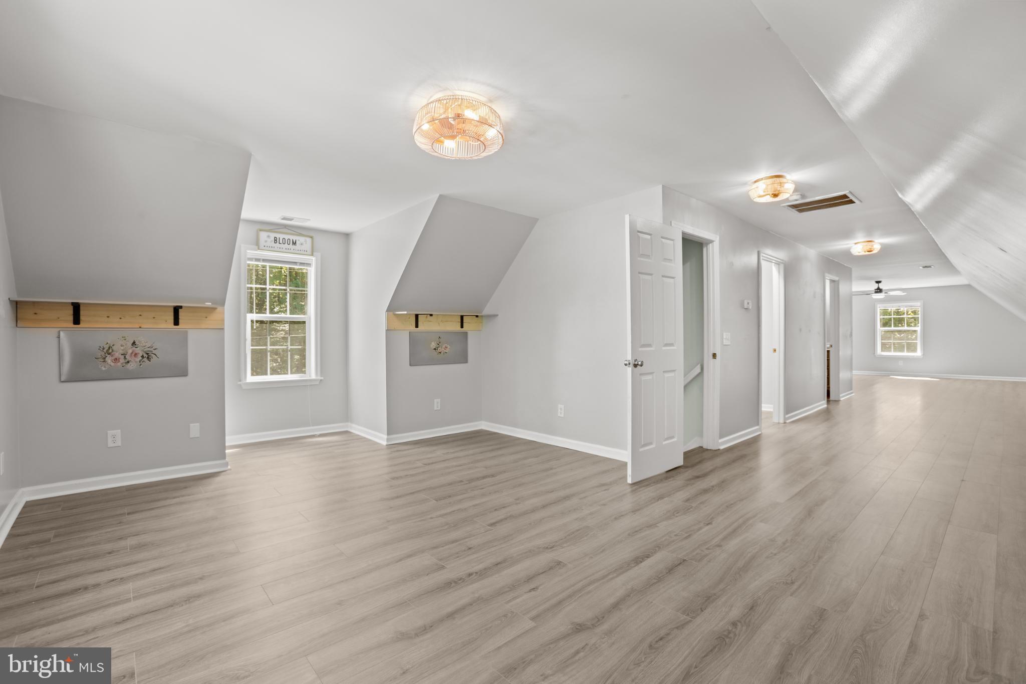 RAGGED POINT - Residential