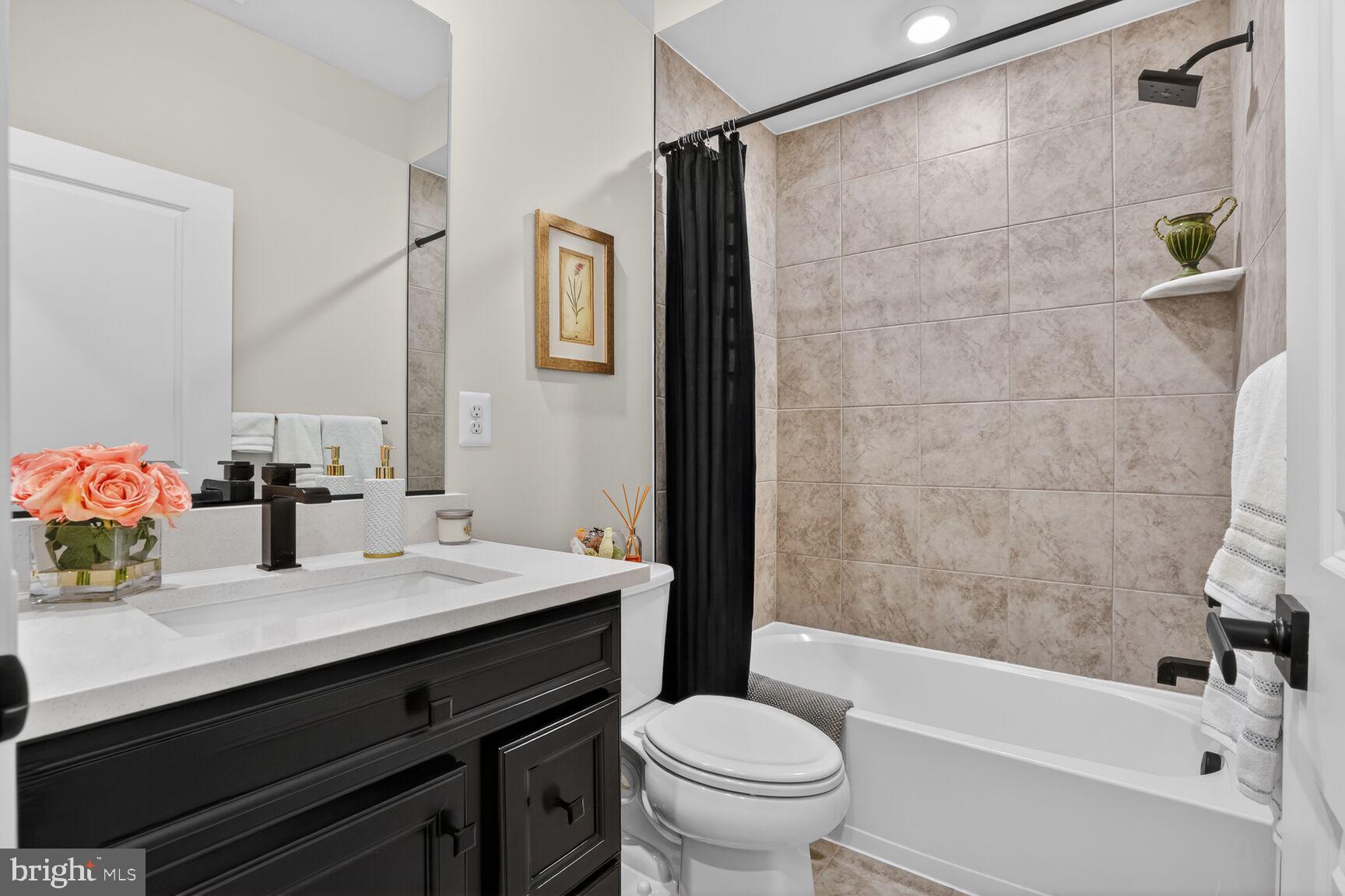 BOULEVARD VI TOWNS - Residential