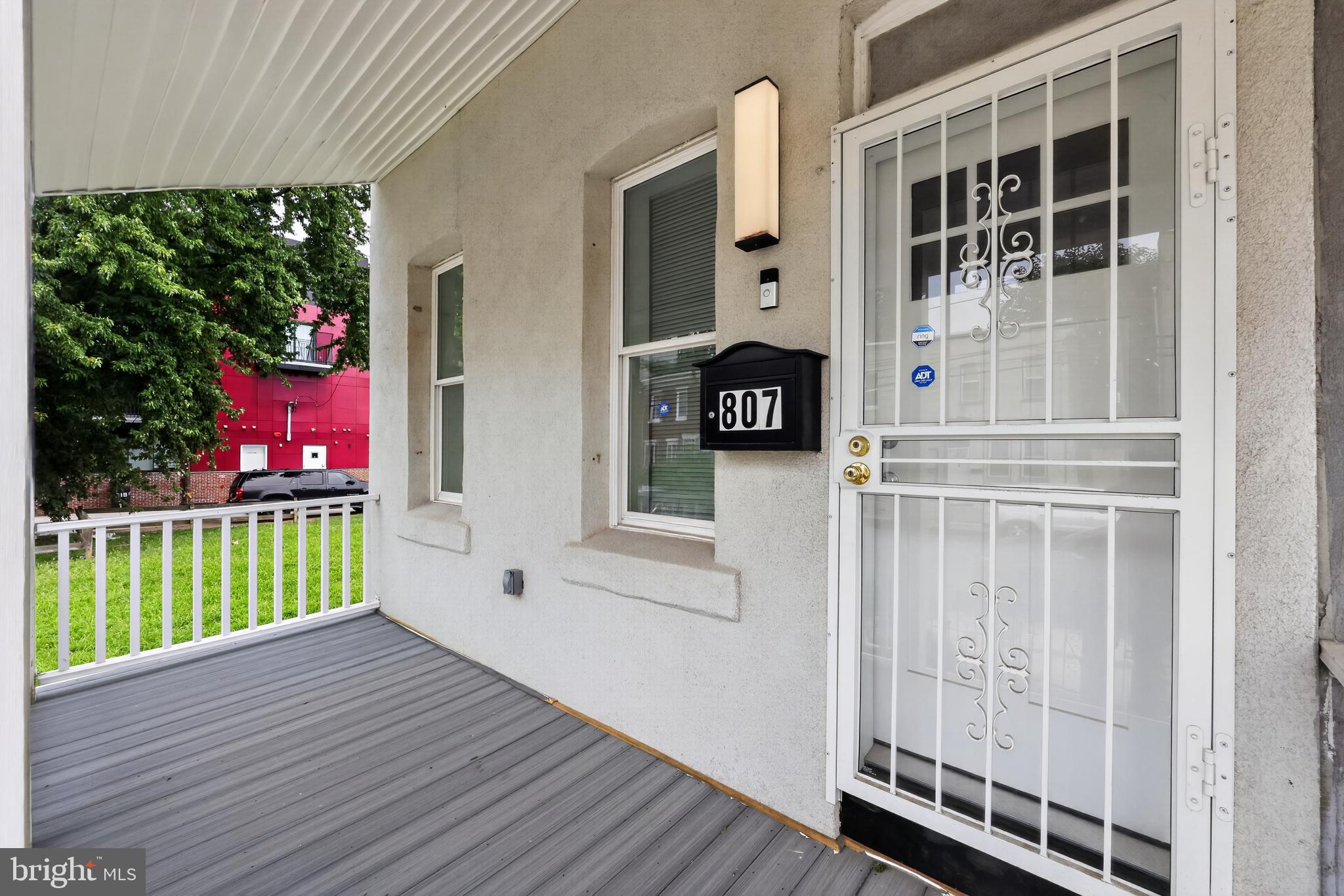 807 N 42ND STREET