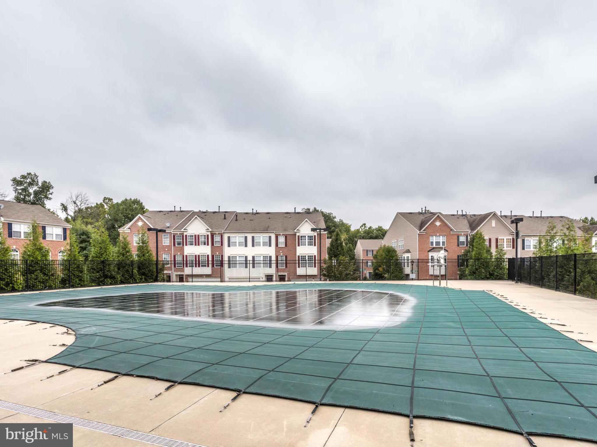 WATERS EDGE - Residential