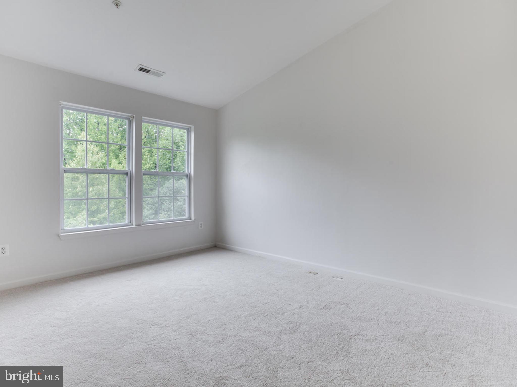 WATERS EDGE - Residential