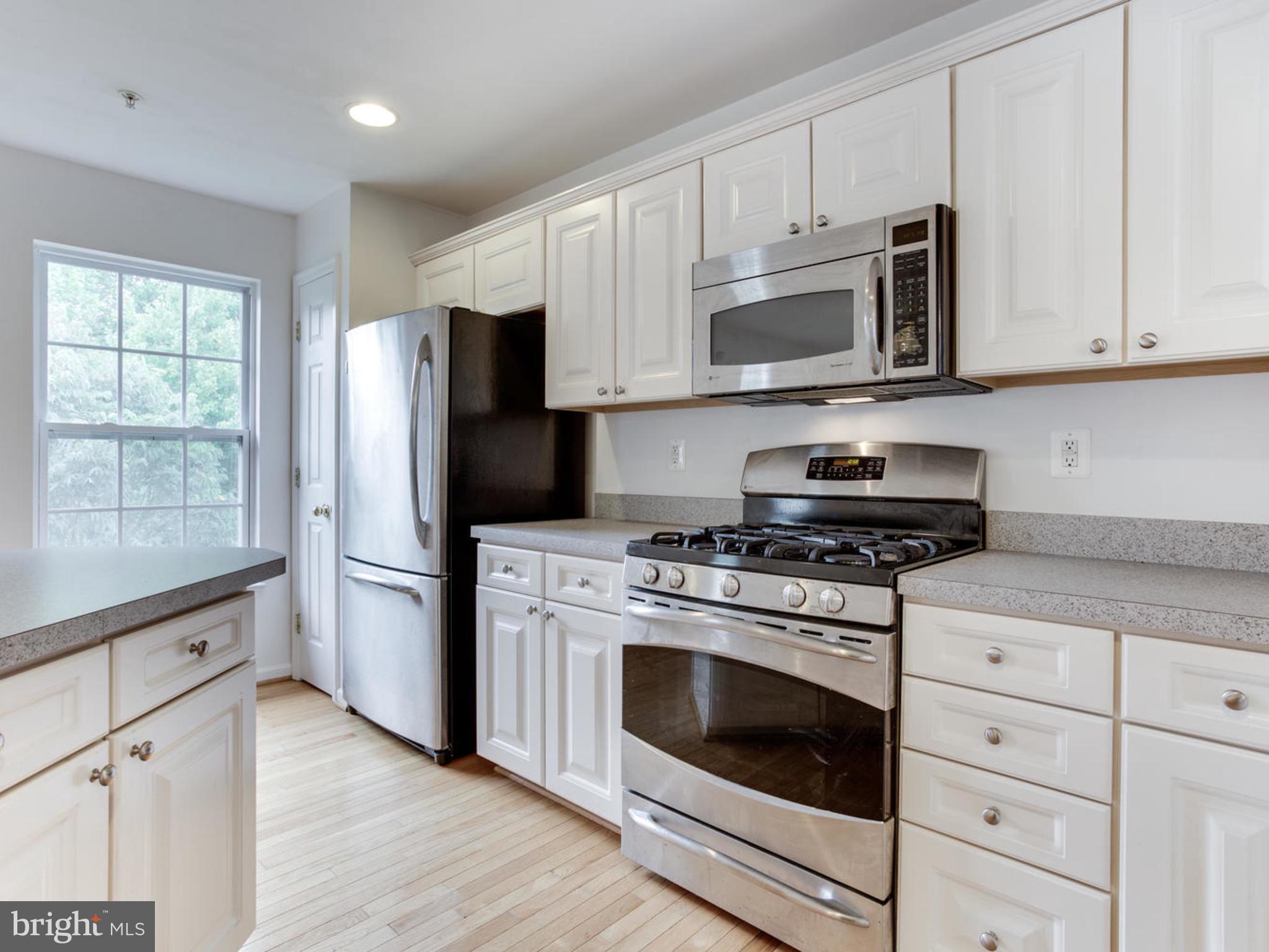 WATERS EDGE - Residential