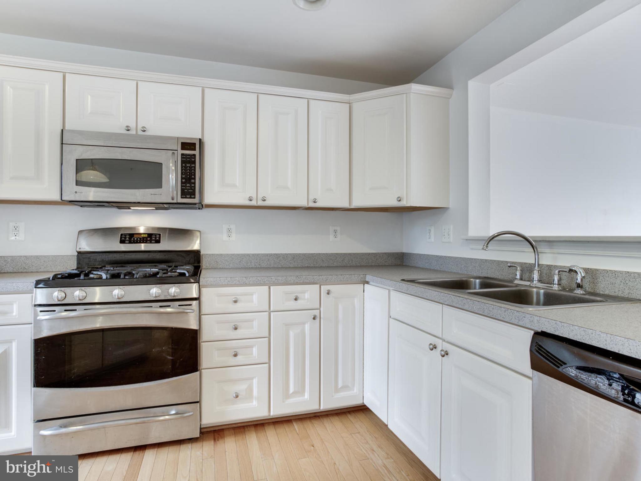 WATERS EDGE - Residential