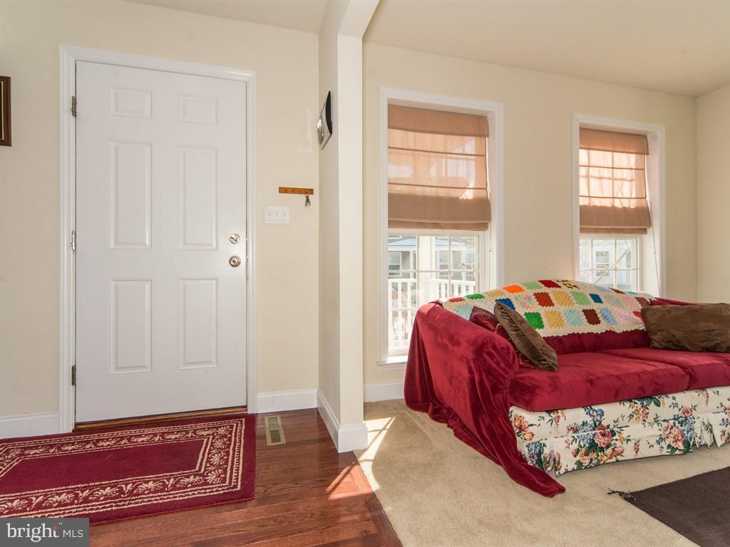 FLORIN HILL - Residential