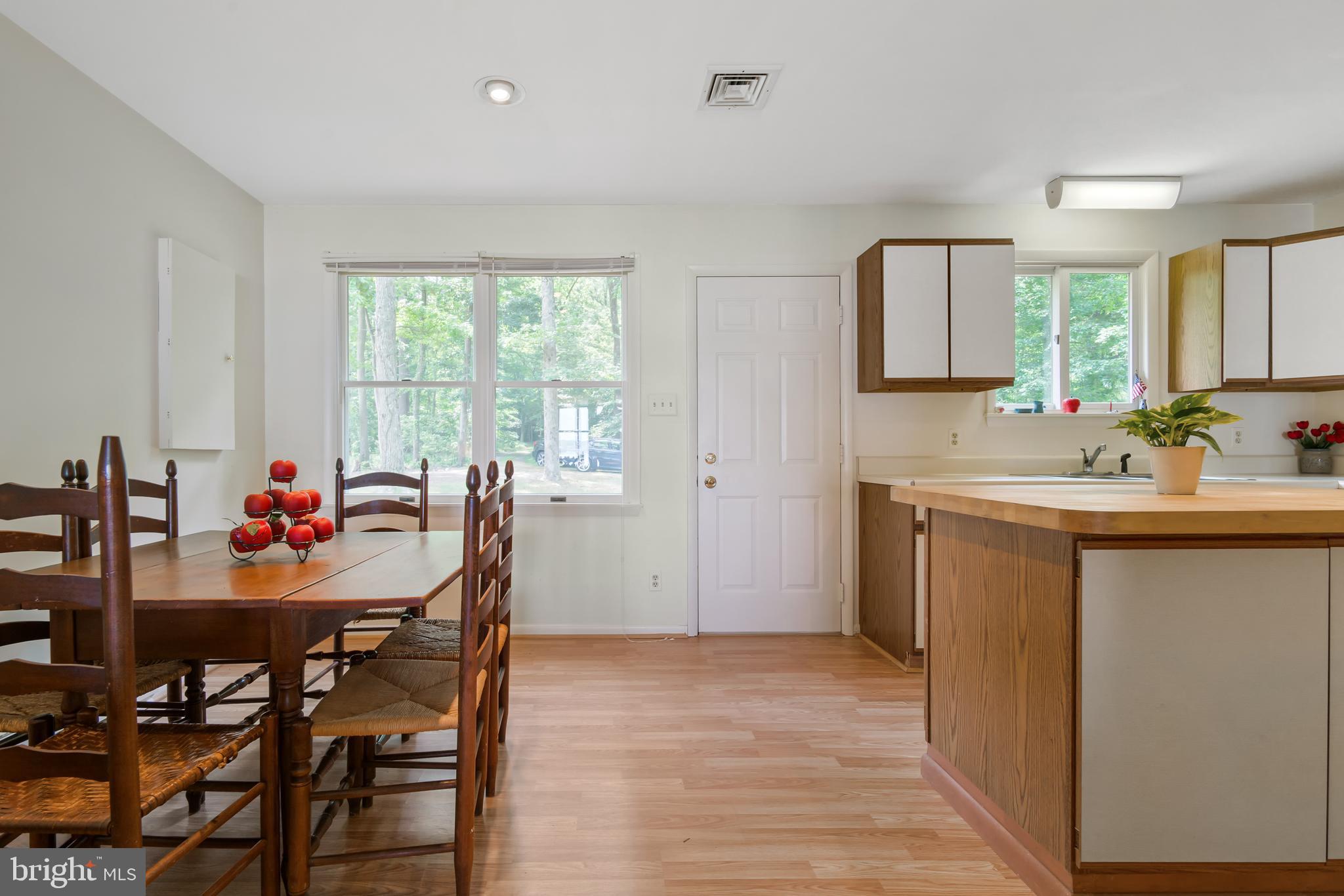 ELK  FOREST - Residential