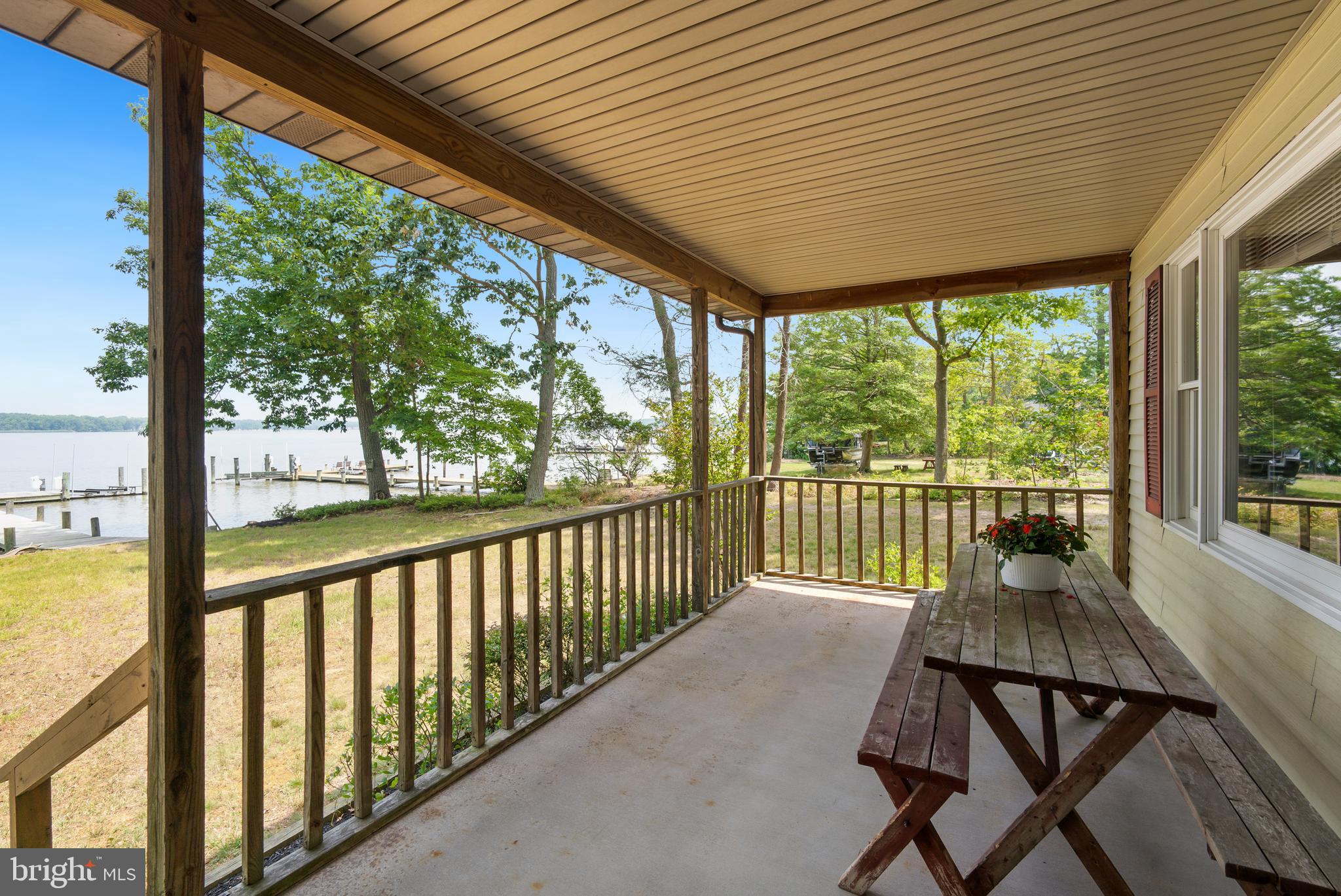 ELK  FOREST - Residential