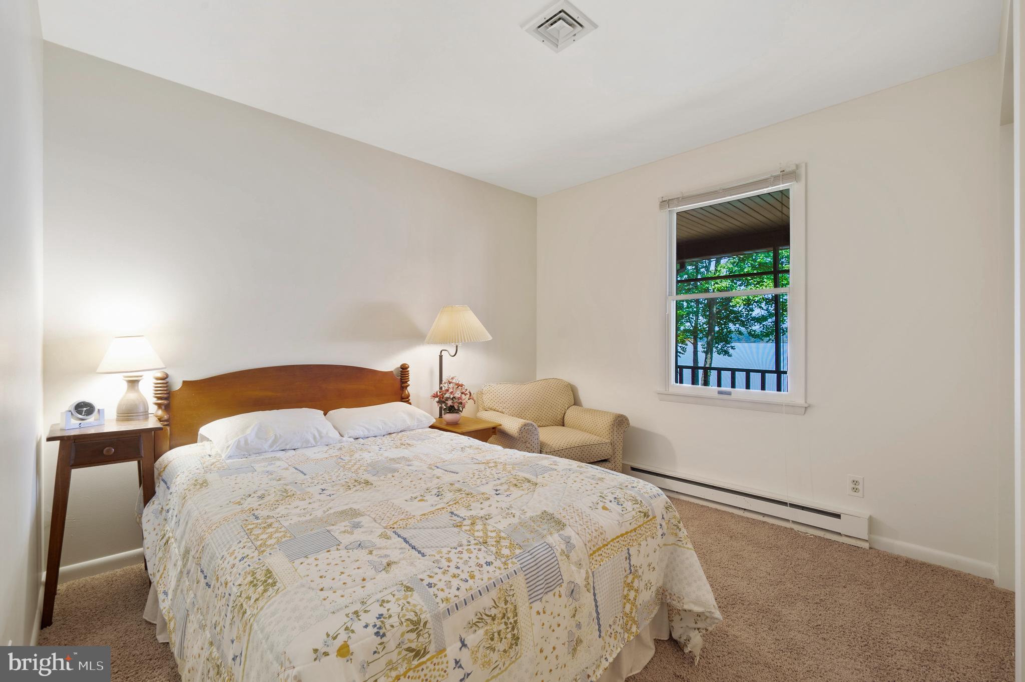 ELK  FOREST - Residential