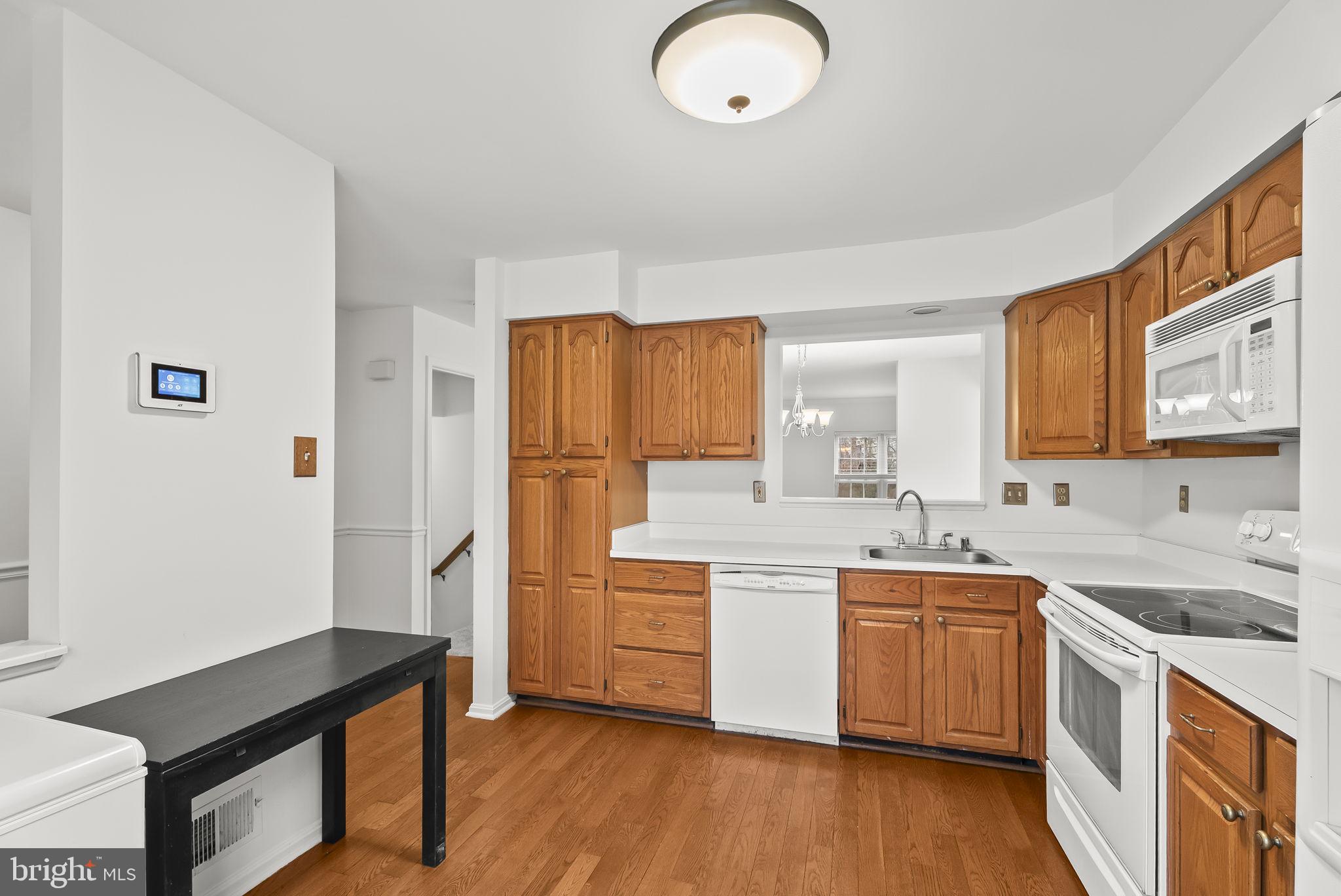 LIONS GATE - Residential