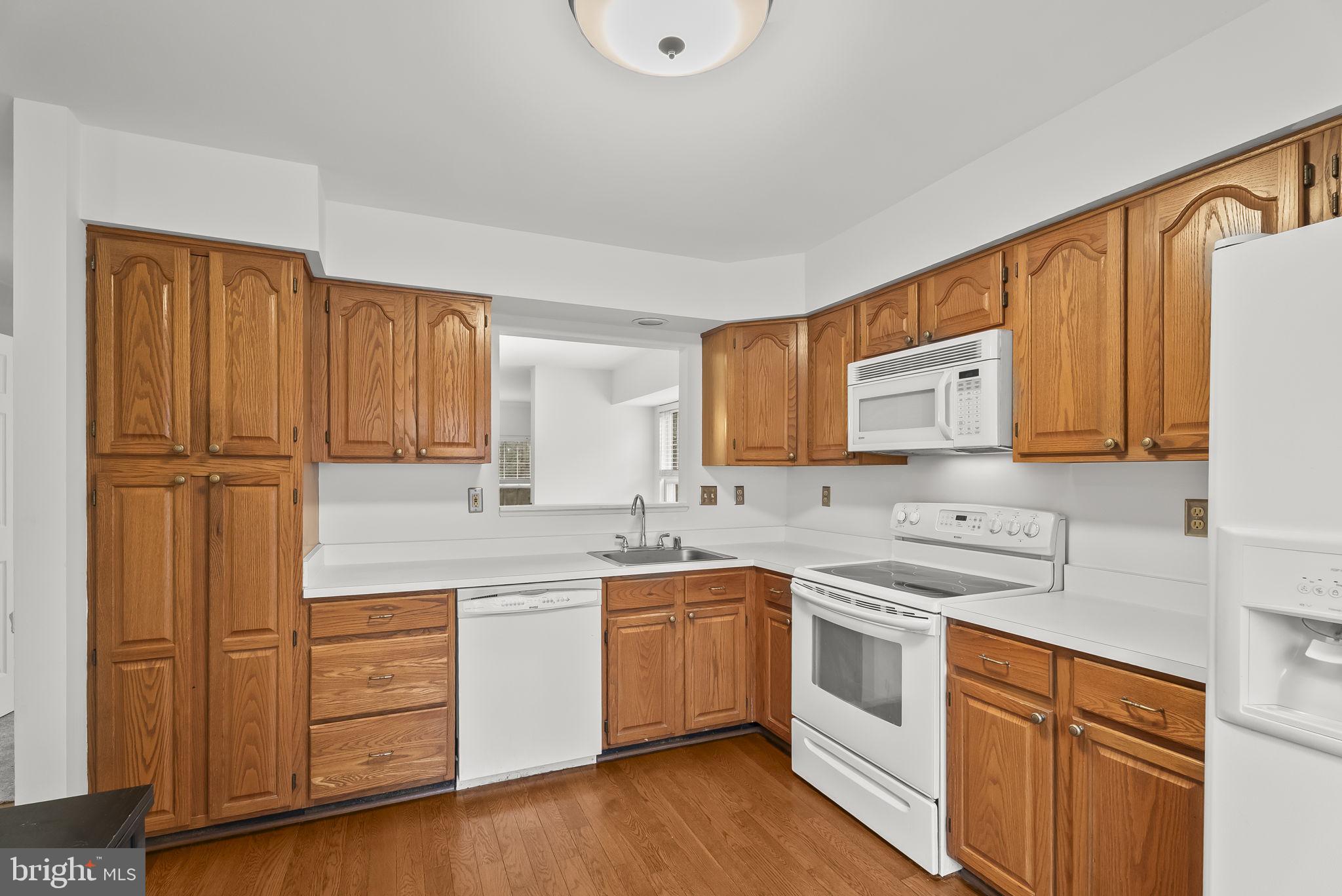 LIONS GATE - Residential