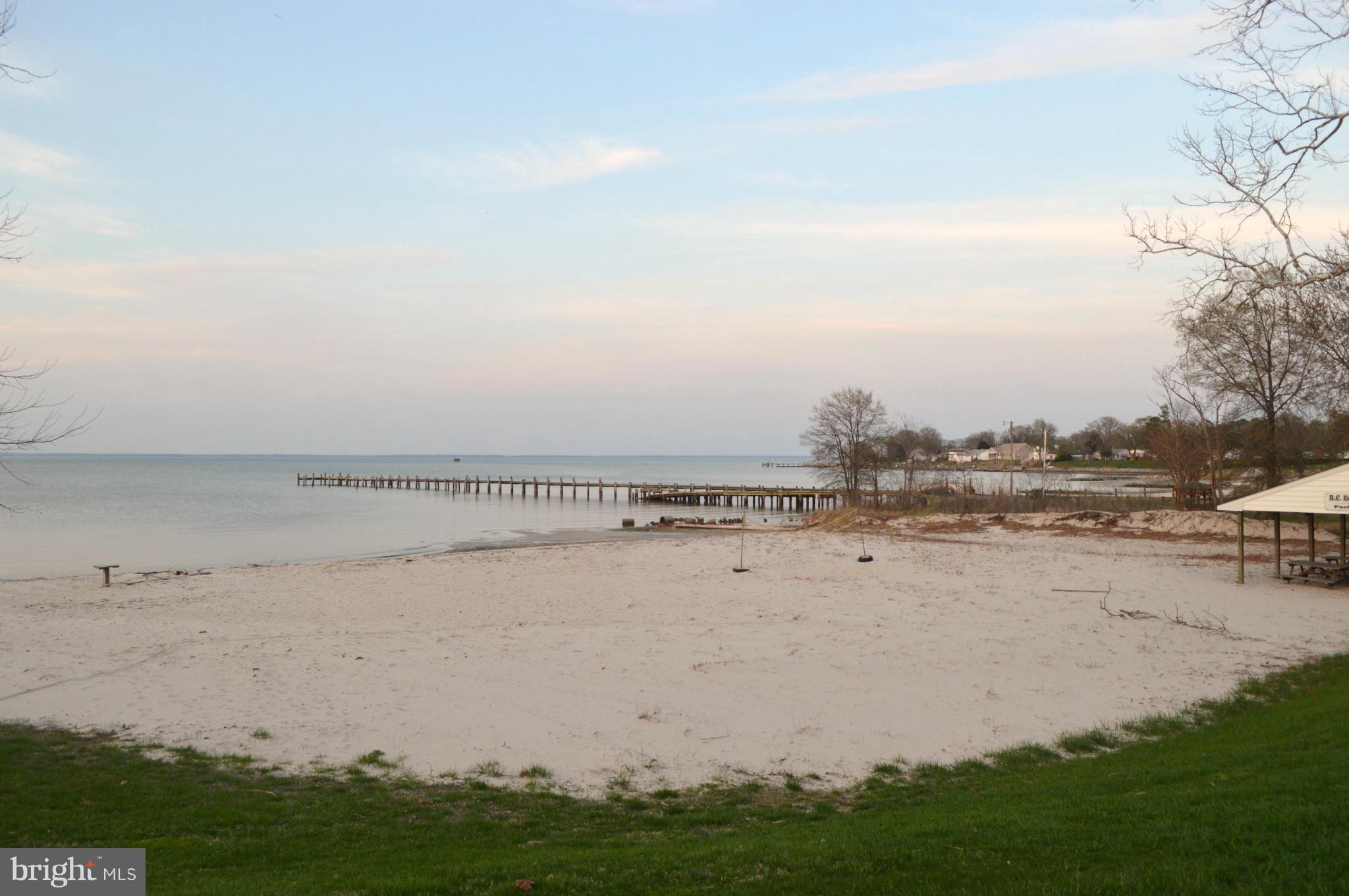 BERKLEY BEACH - Residential