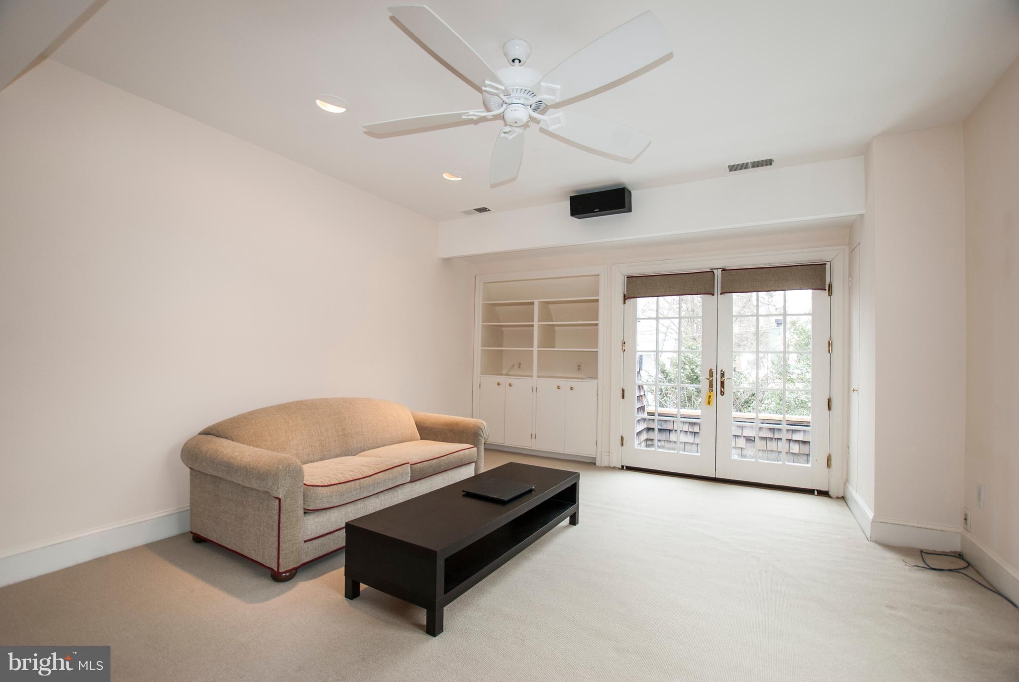 CHEVY CHASE - Residential Lease