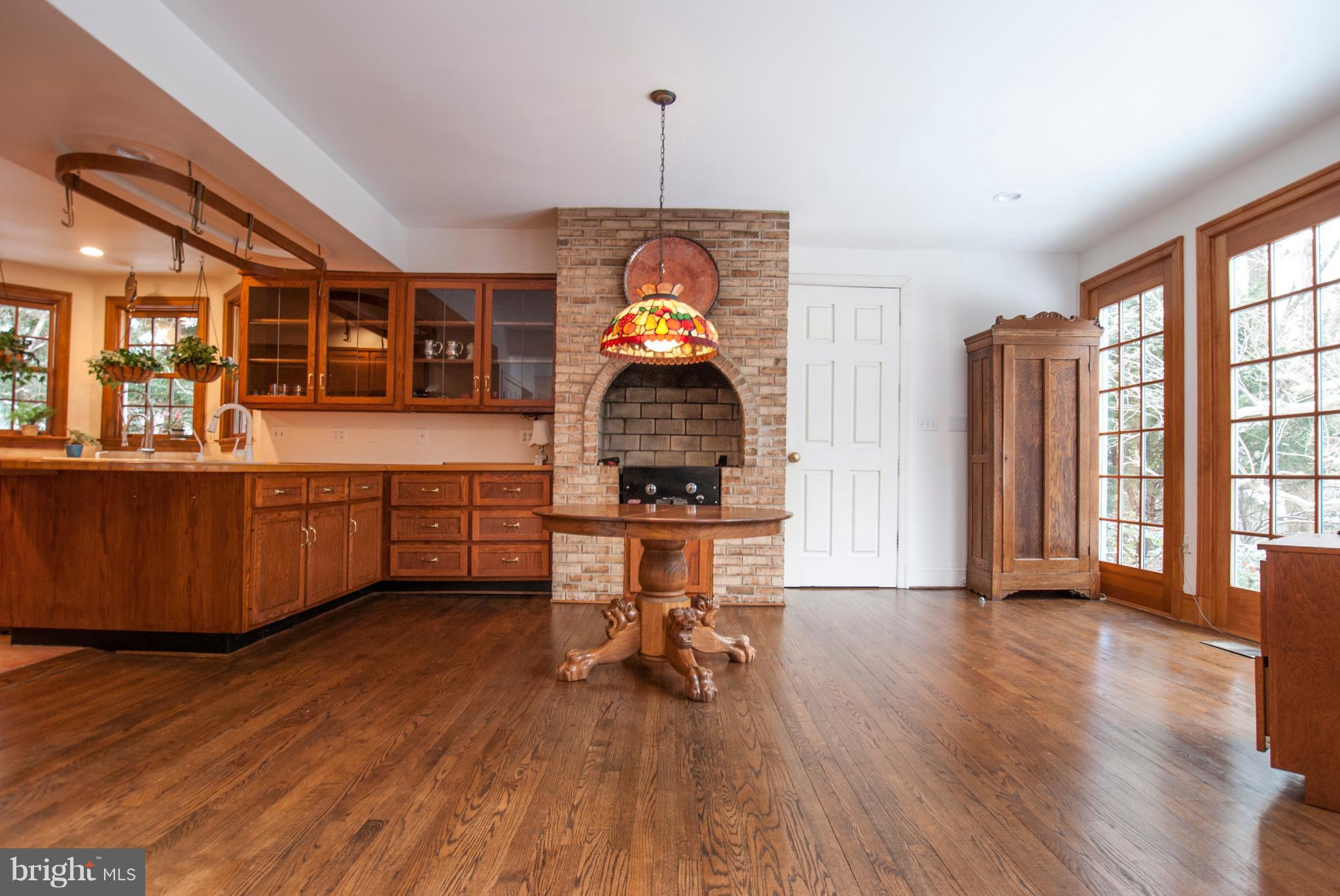 CHEVY CHASE - Residential Lease