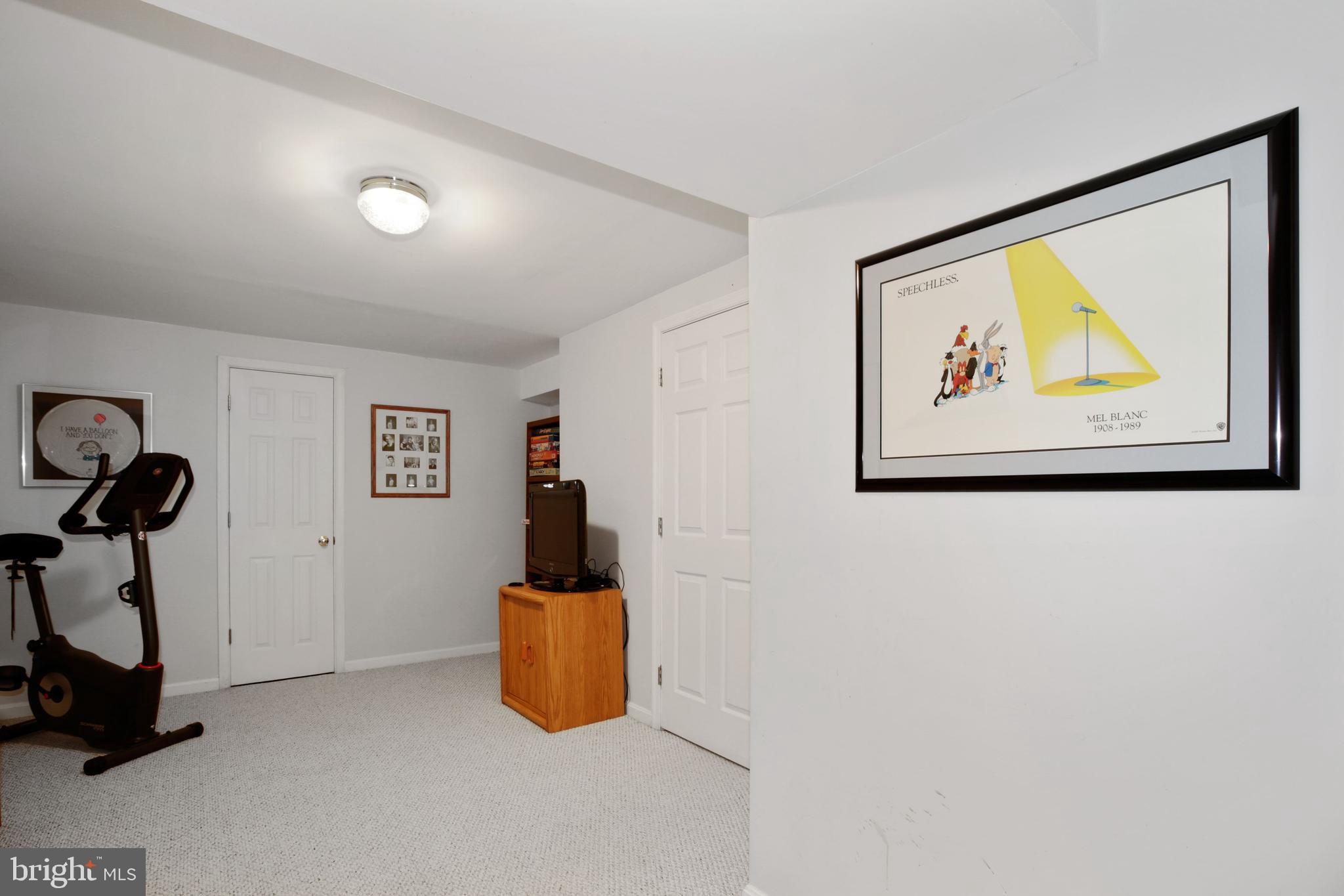 KINGS PARK WEST - Residential