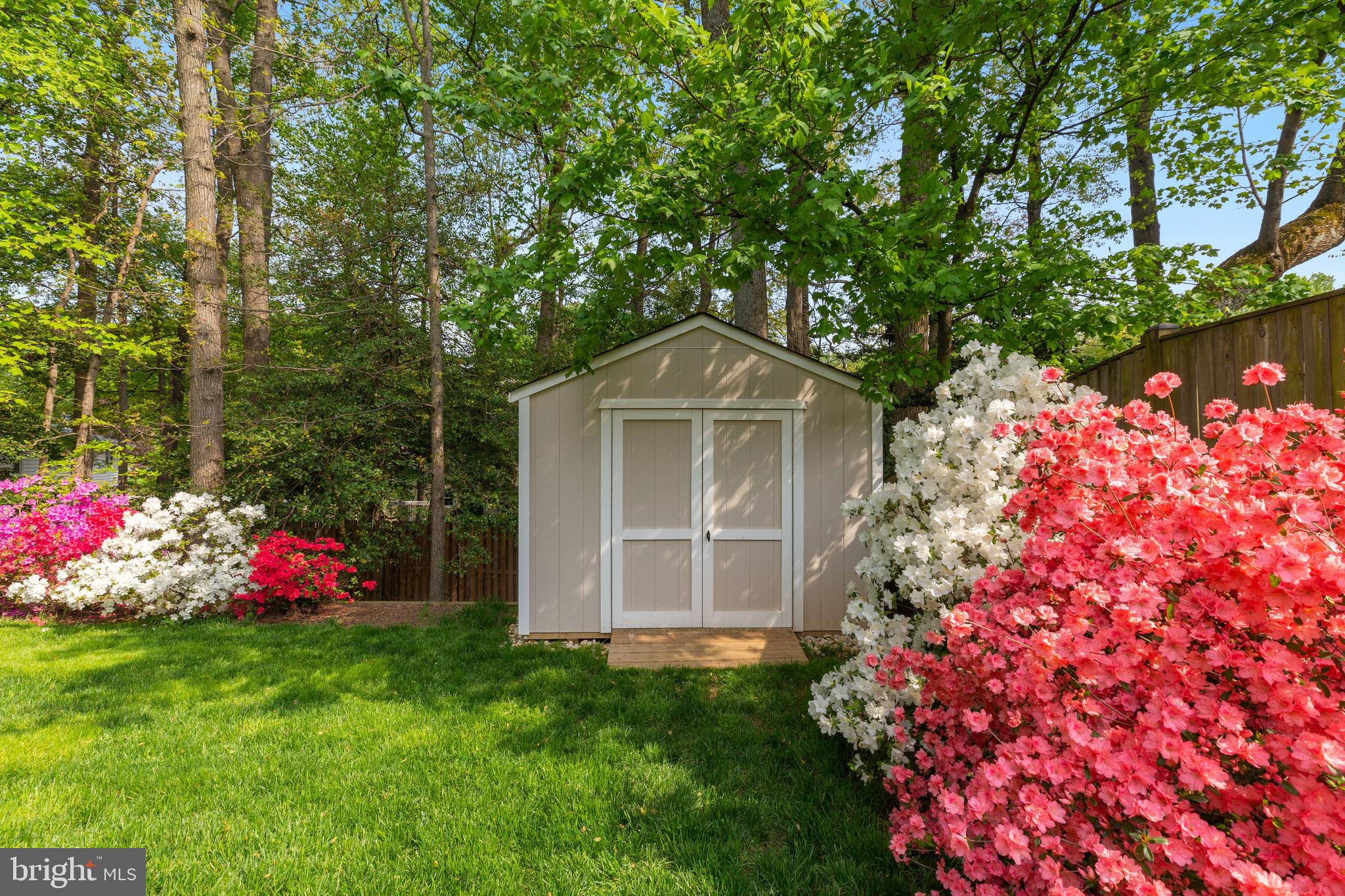 KINGS PARK WEST - Residential