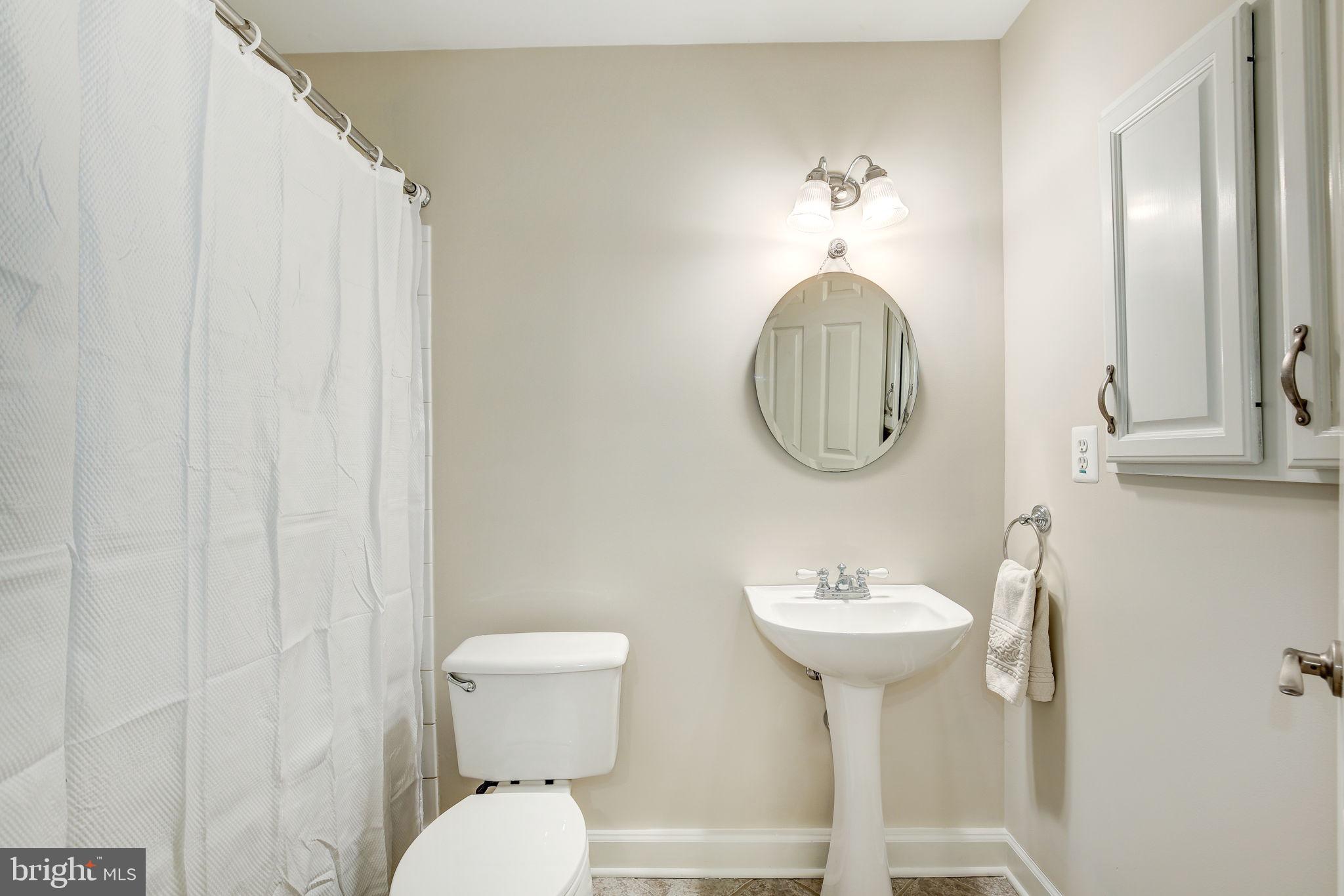 THE WARFIELDS - Residential