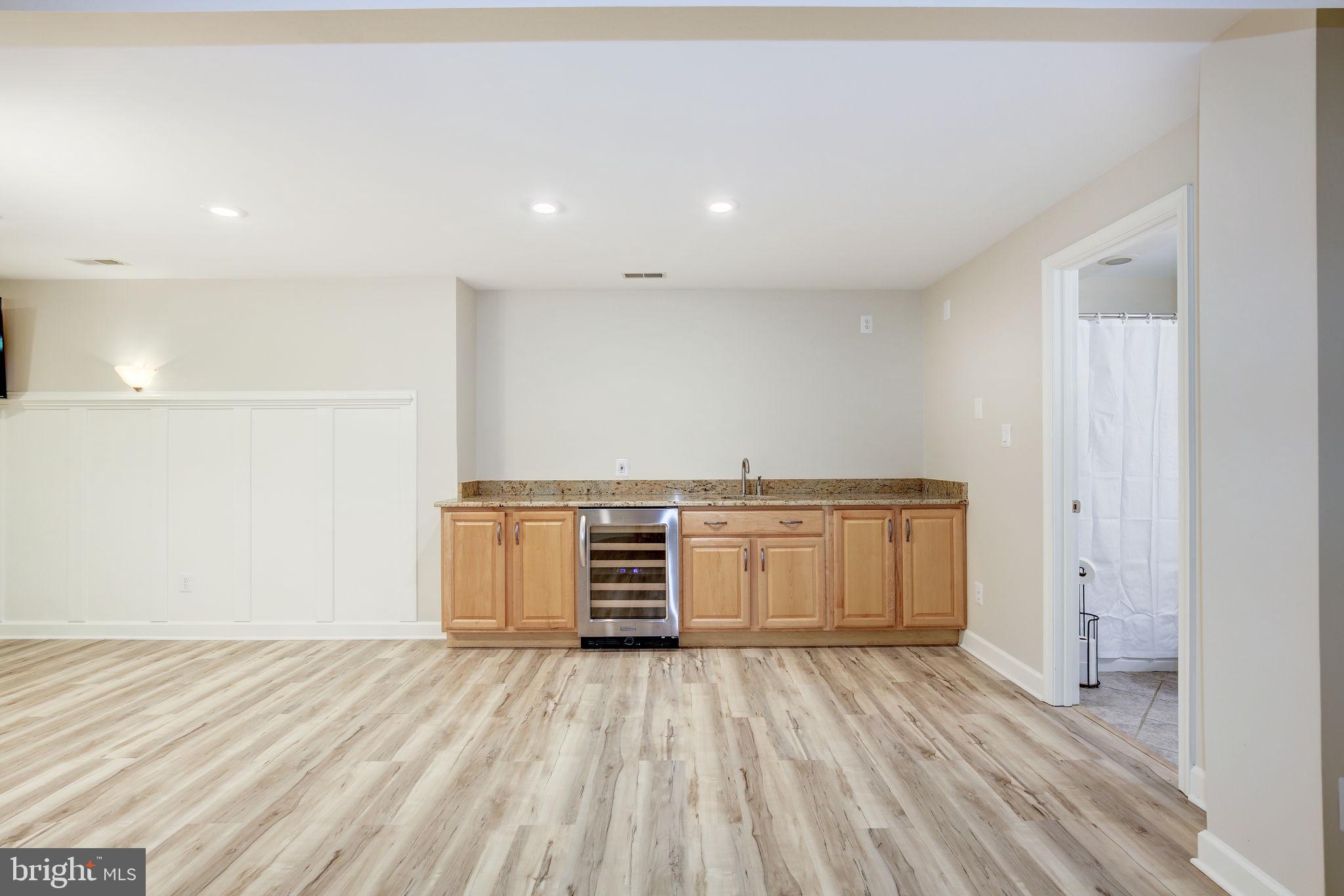 THE WARFIELDS - Residential