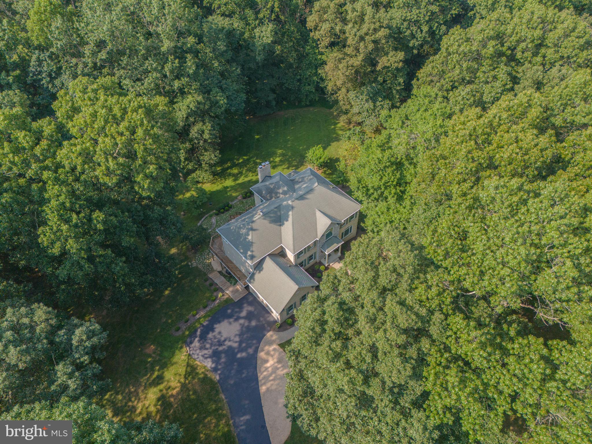 THE WARFIELDS - Residential