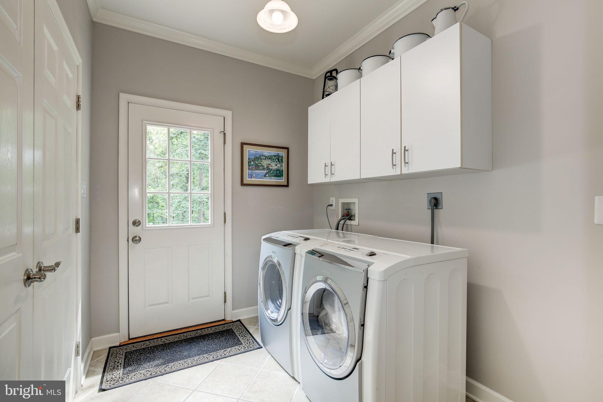 THE WARFIELDS - Residential