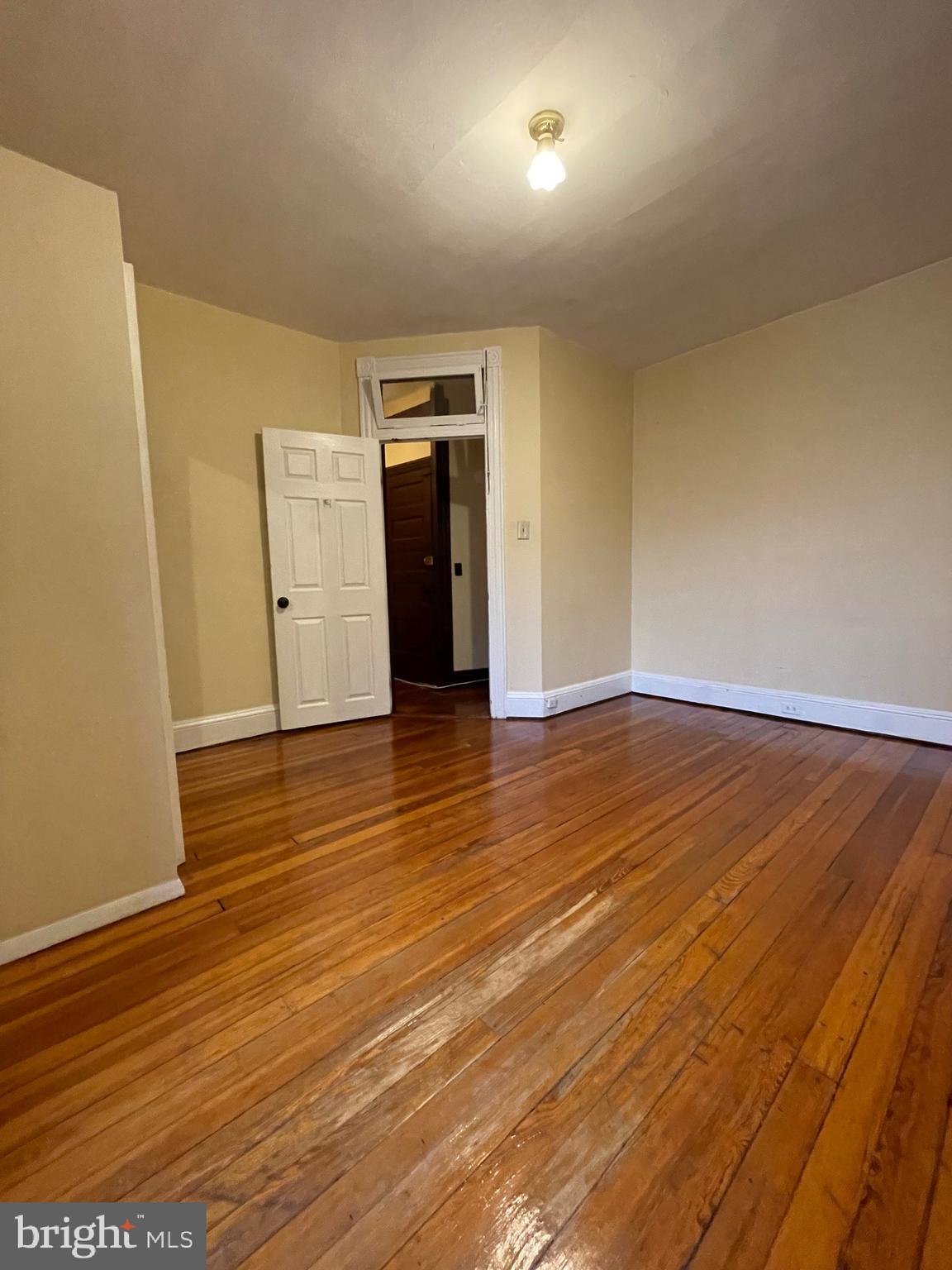 CHARLES VILLAGE - Residential Lease