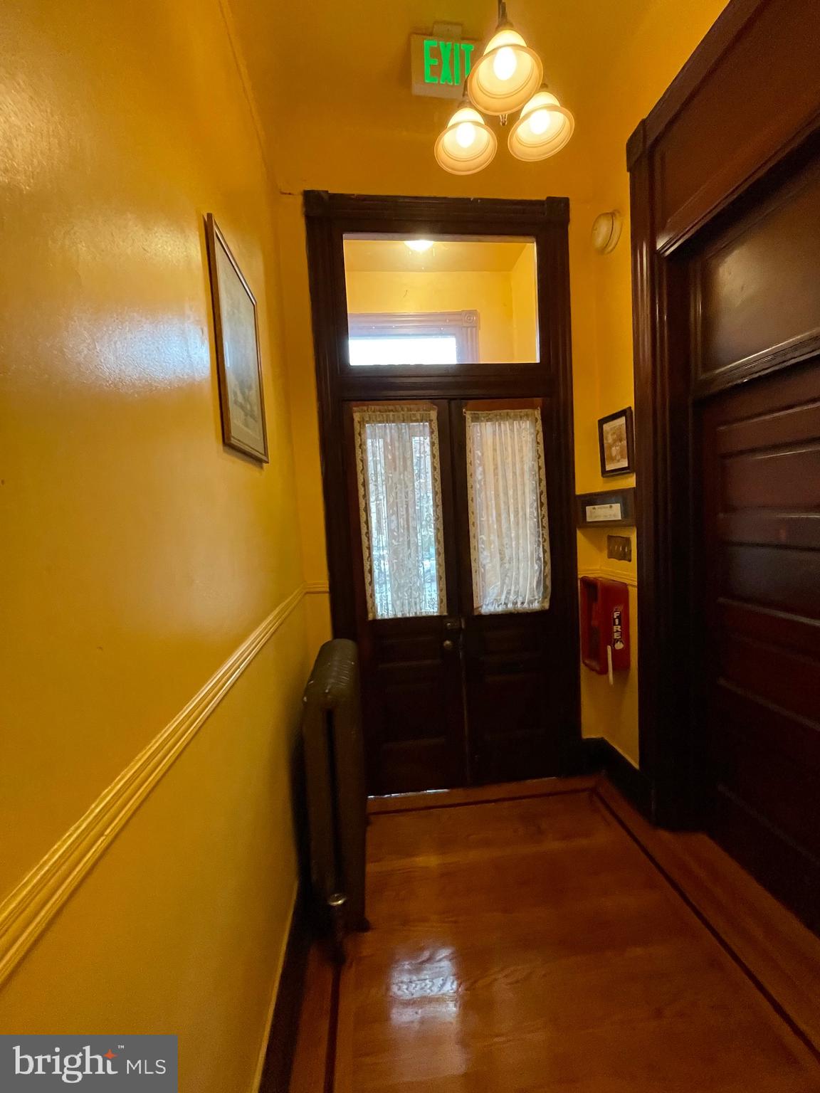 CHARLES VILLAGE - Residential Lease