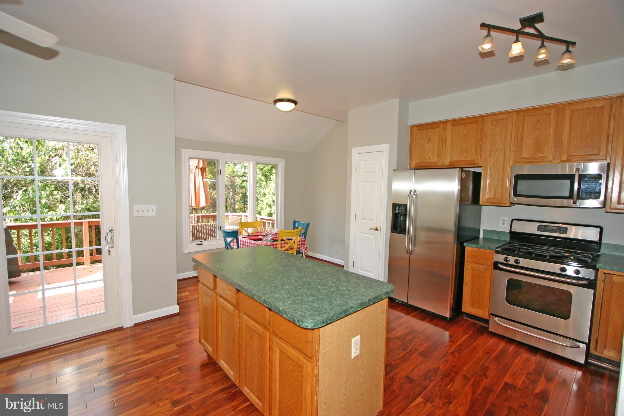 HUNTLEY MEADOWS - Residential