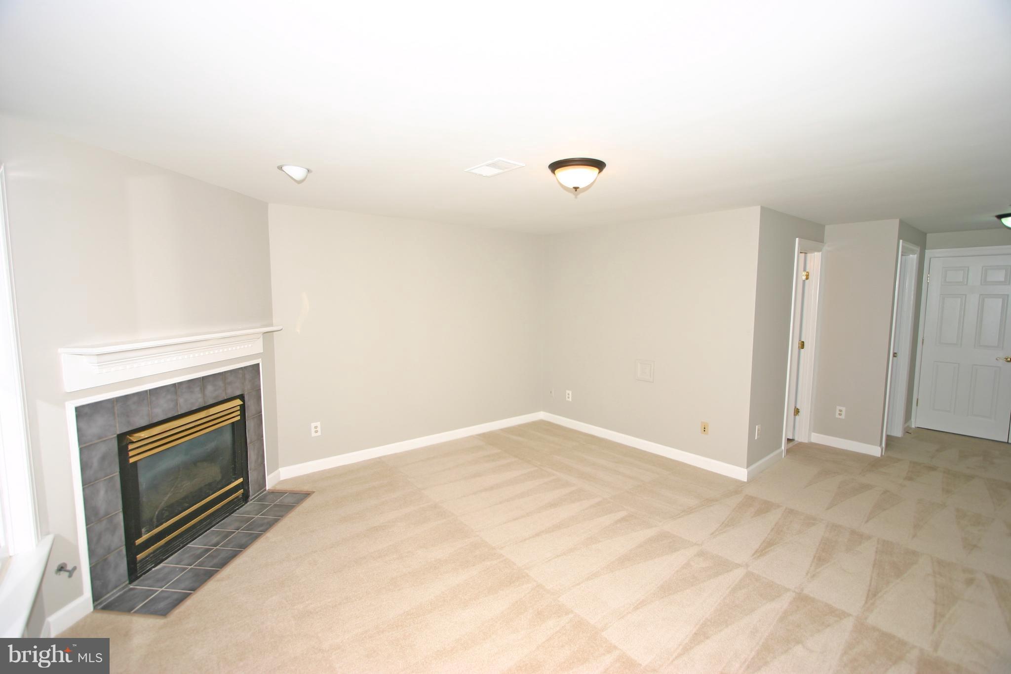 HUNTLEY MEADOWS - Residential